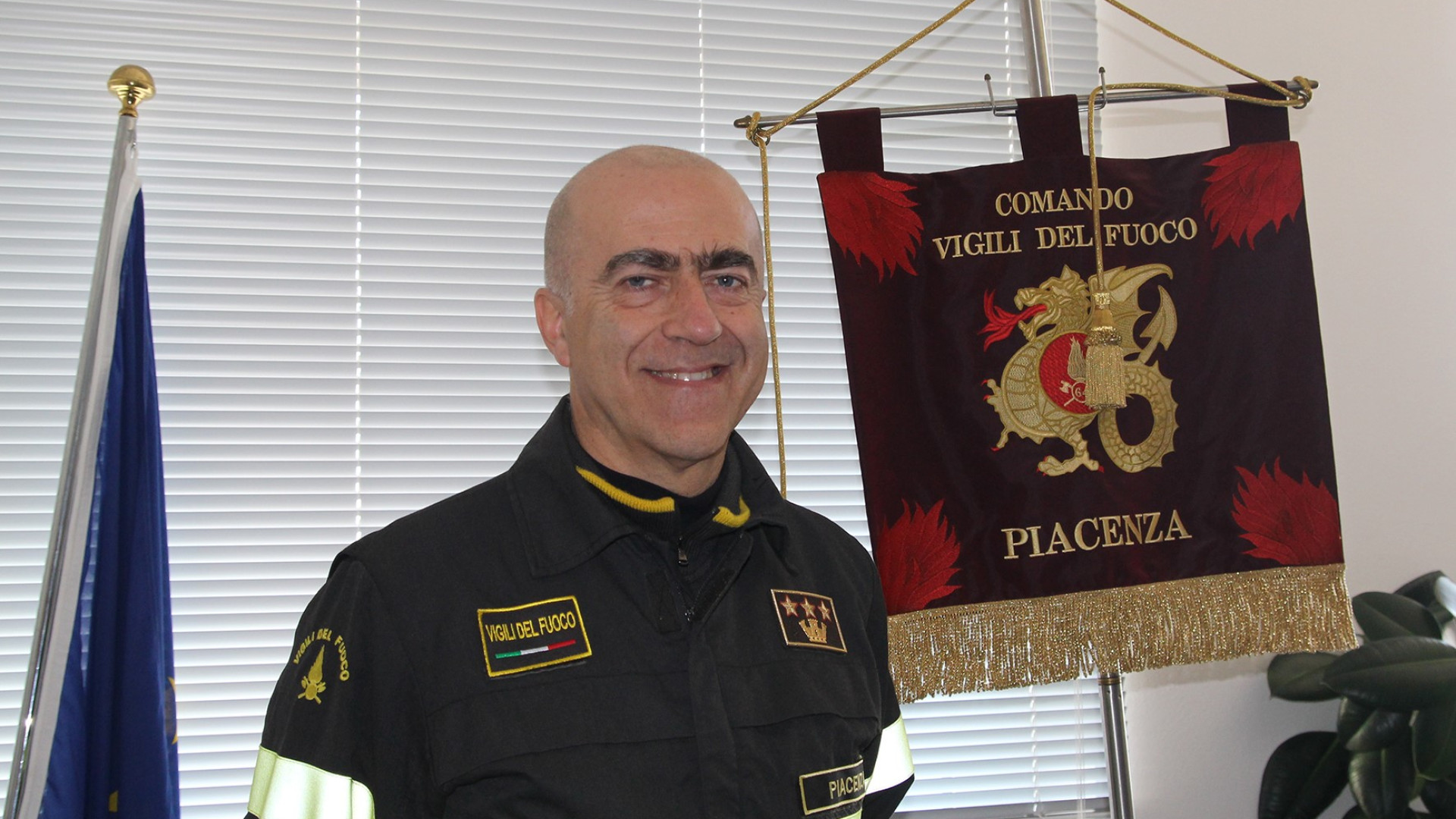 Vigili del fuoco, ha preso servizio il nuovo comandante Pier Nicola Dadone