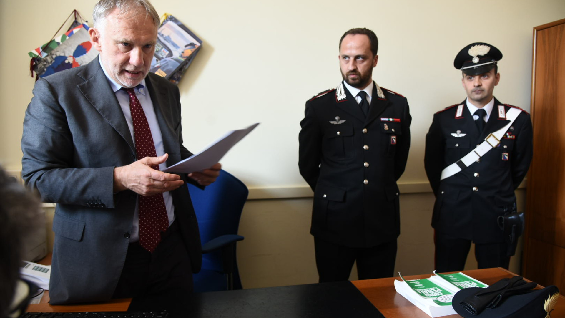 Rapina ed estorsione nei confronti di due studenti, spacciatore condannato a 4 anni 6 mesi