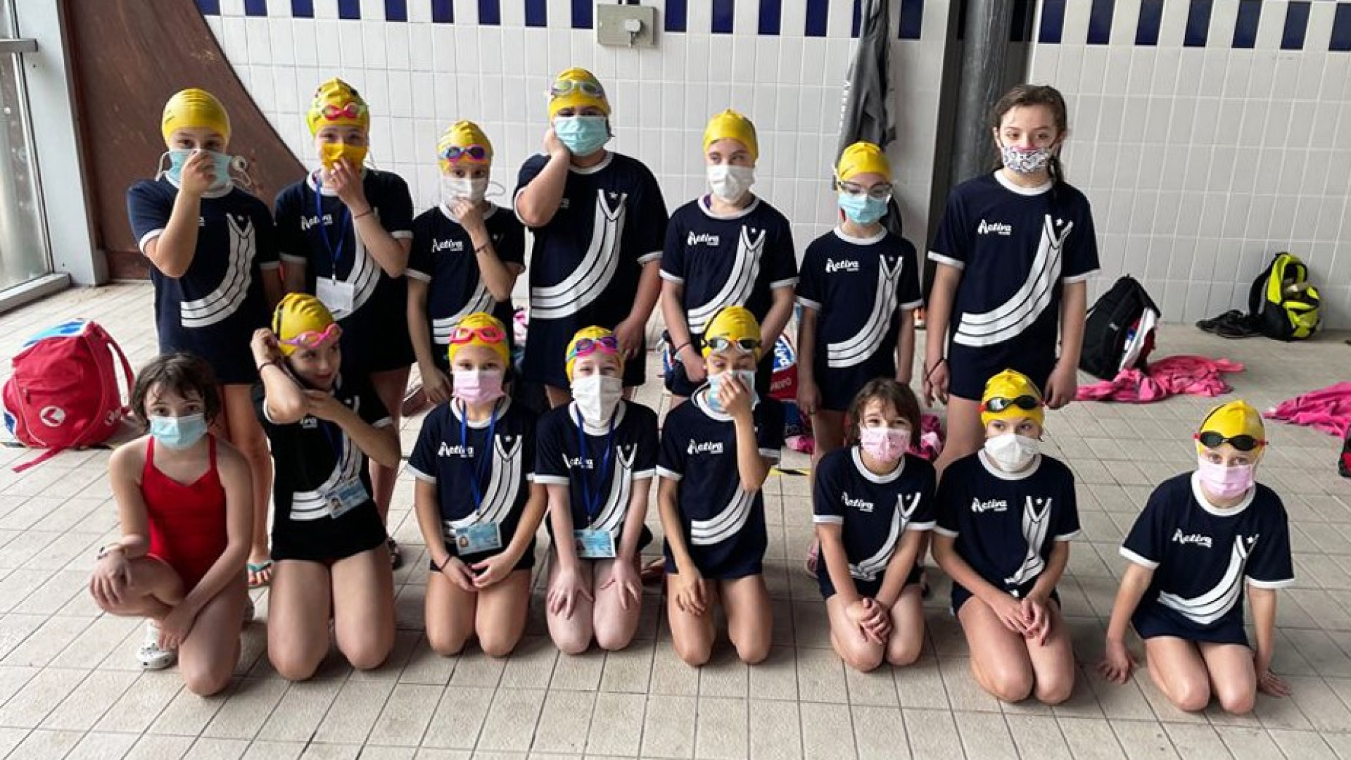 Nuoto, gli Esordienti A della Vittorino in evidenza a Cremona con nove medaglie