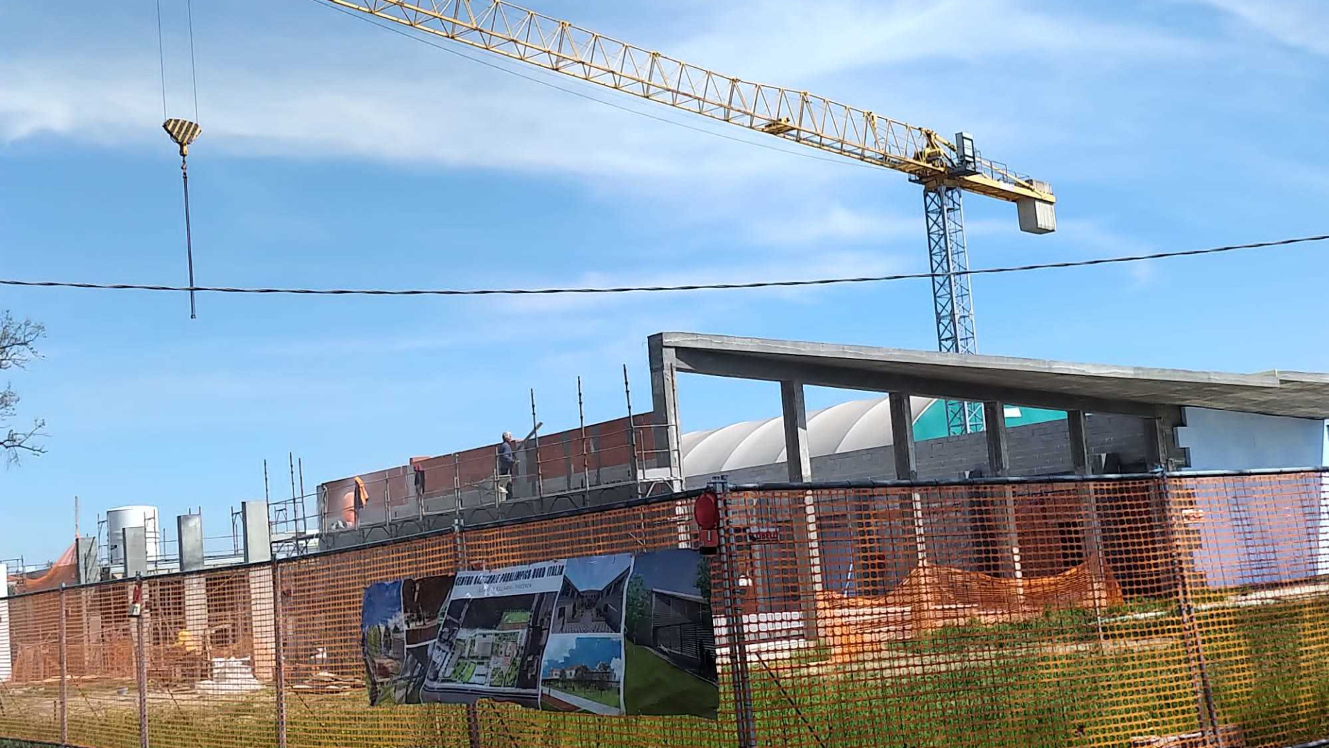 Piscina paralimpica, revocato l'appalto alla ditta per "gravi inadempienze". Stop ai lavori