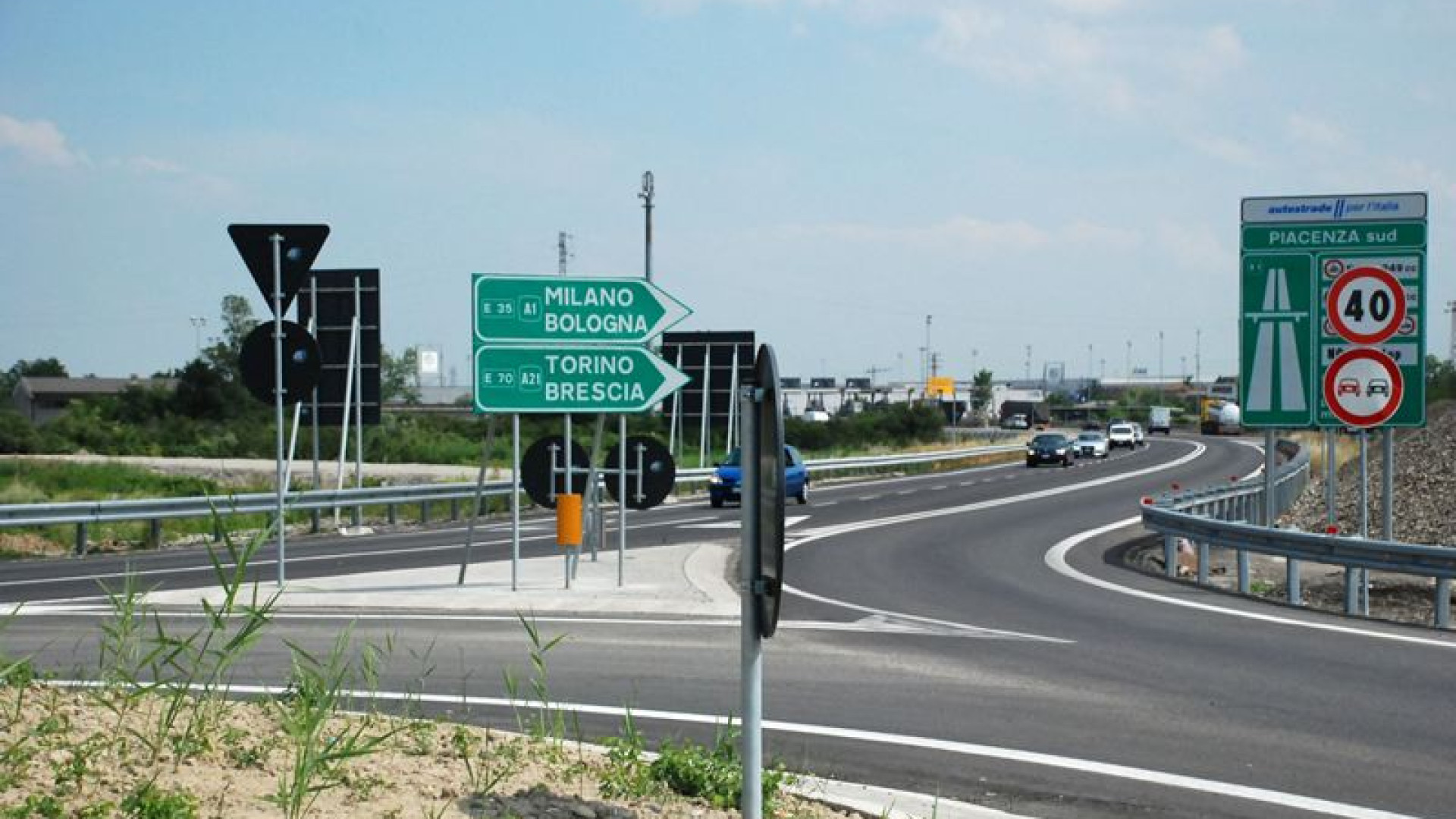 A1, lunedì sera chiusura temporanea dell'uscita Piacenza Sud