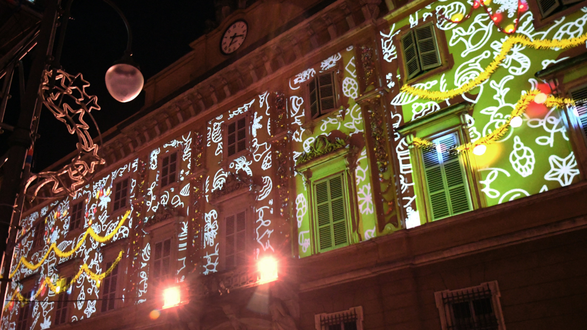 Spettacolo in piazza con il videomapping per il centenario del Duomo