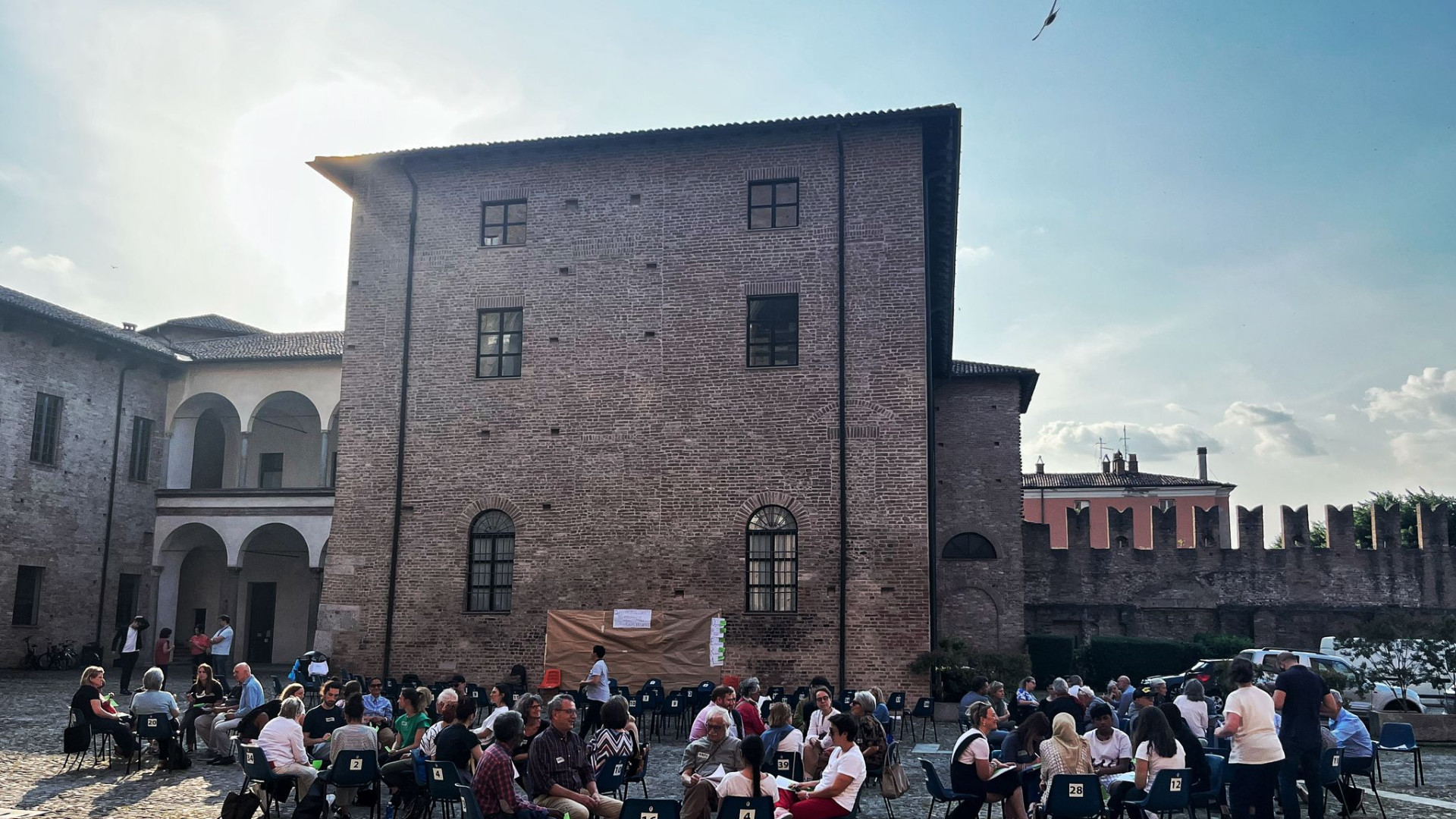 I Laboratori di Quartiere incontrano il Pug: Piazza Cavalli fulcro dell'evento