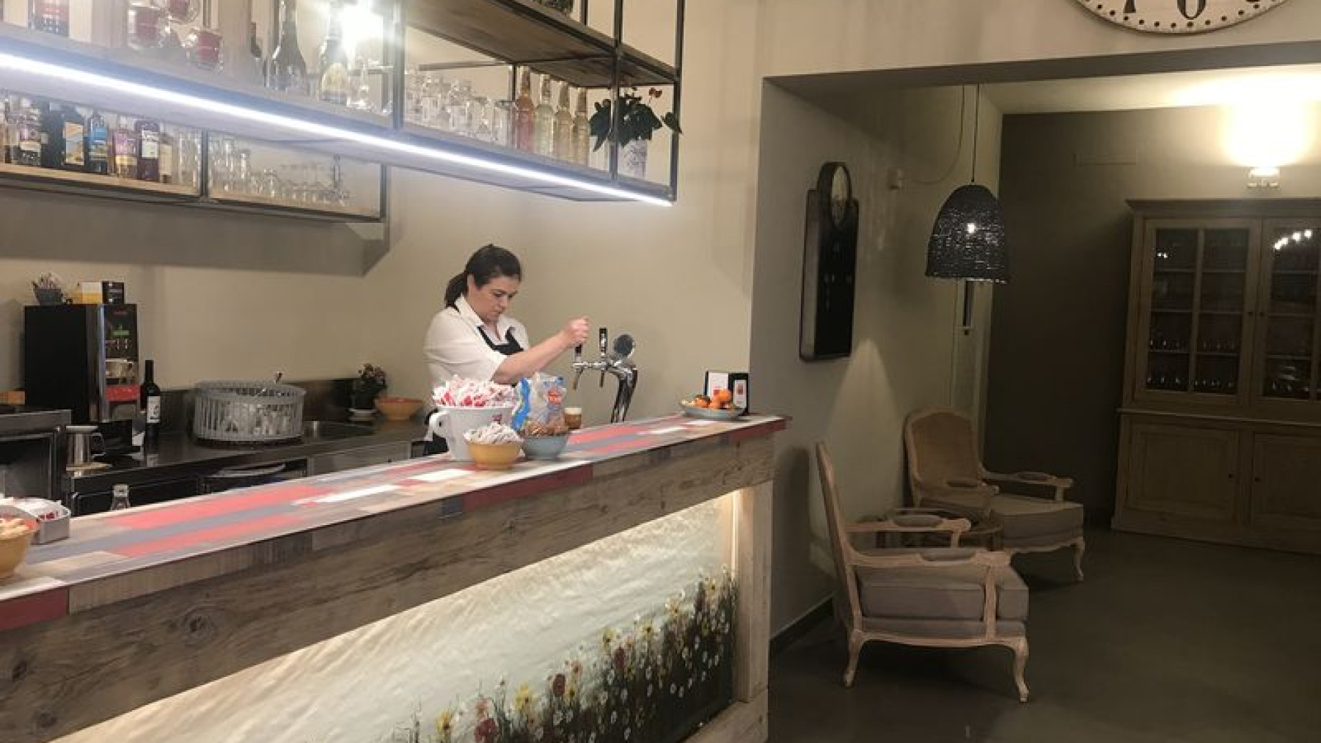 Ha aperto il ristorante "Il Germoglio": in sala e in cucina ragazzi disabili