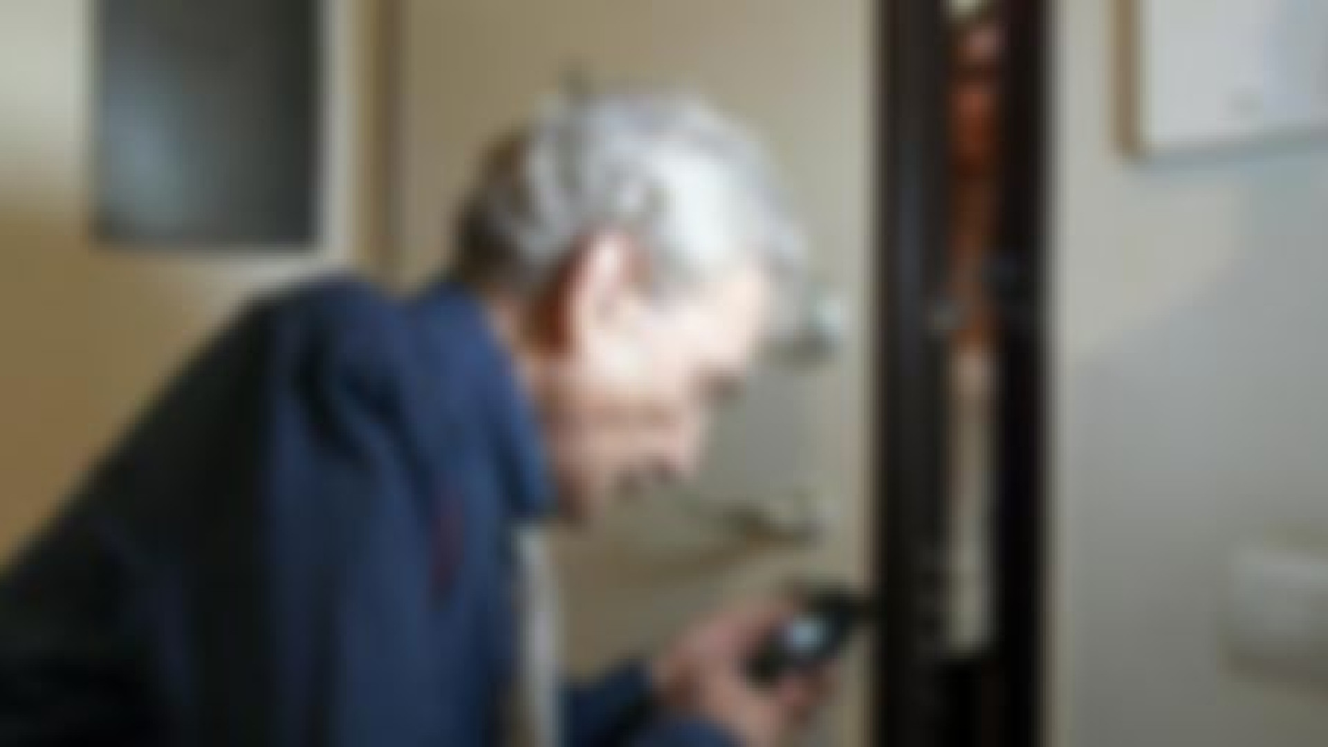 "Sua figlia è malata, servono soldi": novantenne sventa la truffa telefonica