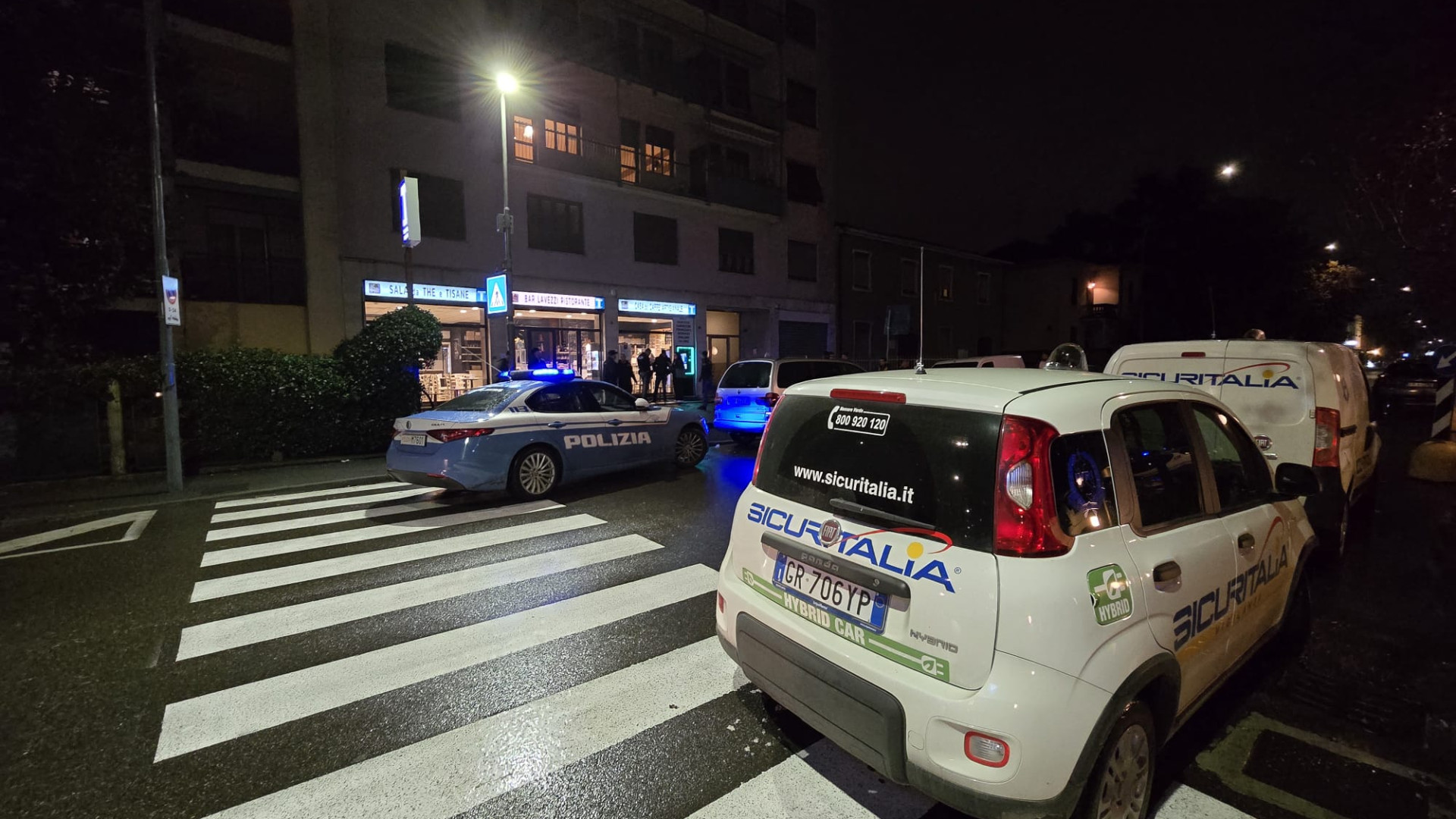 Rissa alcolica in via Bolzoni, intervengono polizia e guardie giurate