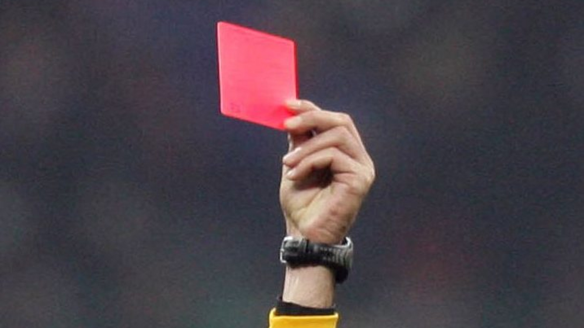 "Aggressioni e minacce all'arbitro": juniores squalificato per 14 mesi