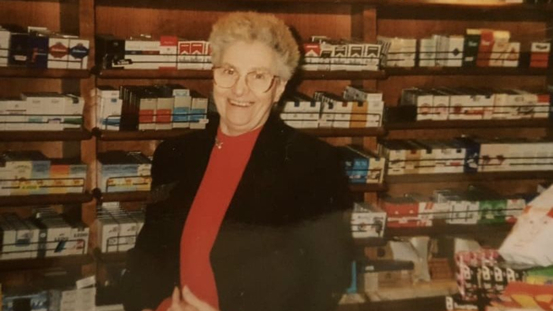 Addio a Gabriella Saccardi, storica tabaccaia del centro storico di Piacenza
