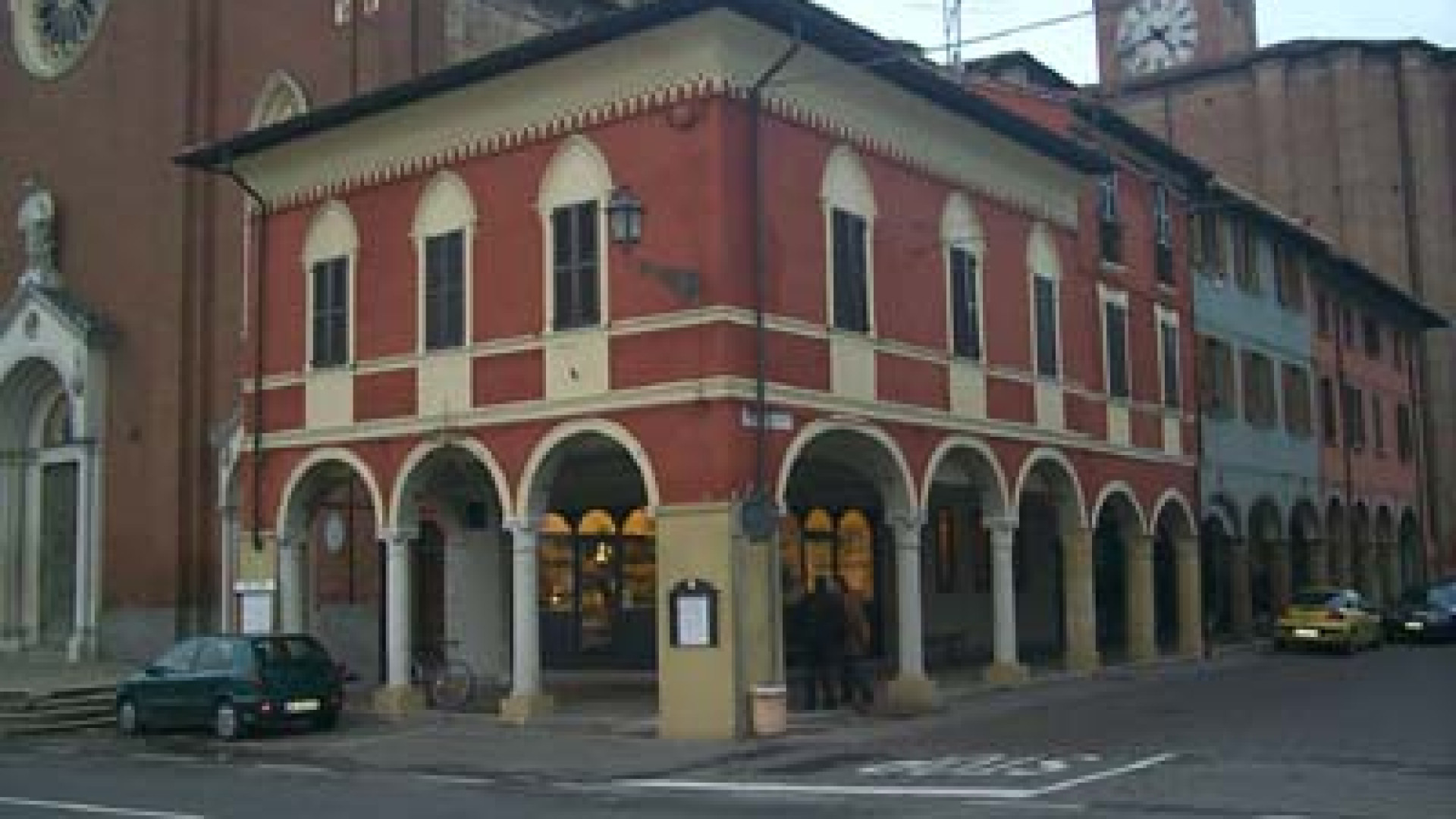 Bambina di 6 anni si perde a Cortemaggiore. Ritrovata dopo un'ora