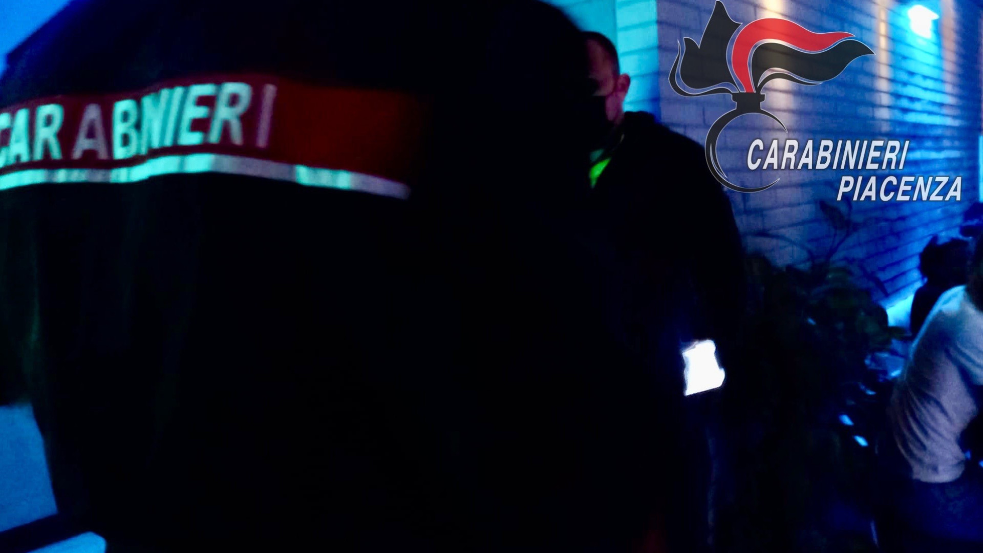 Discoteche riaperte, tre locali sanzionati dai carabinieri per omessi controlli al green pass