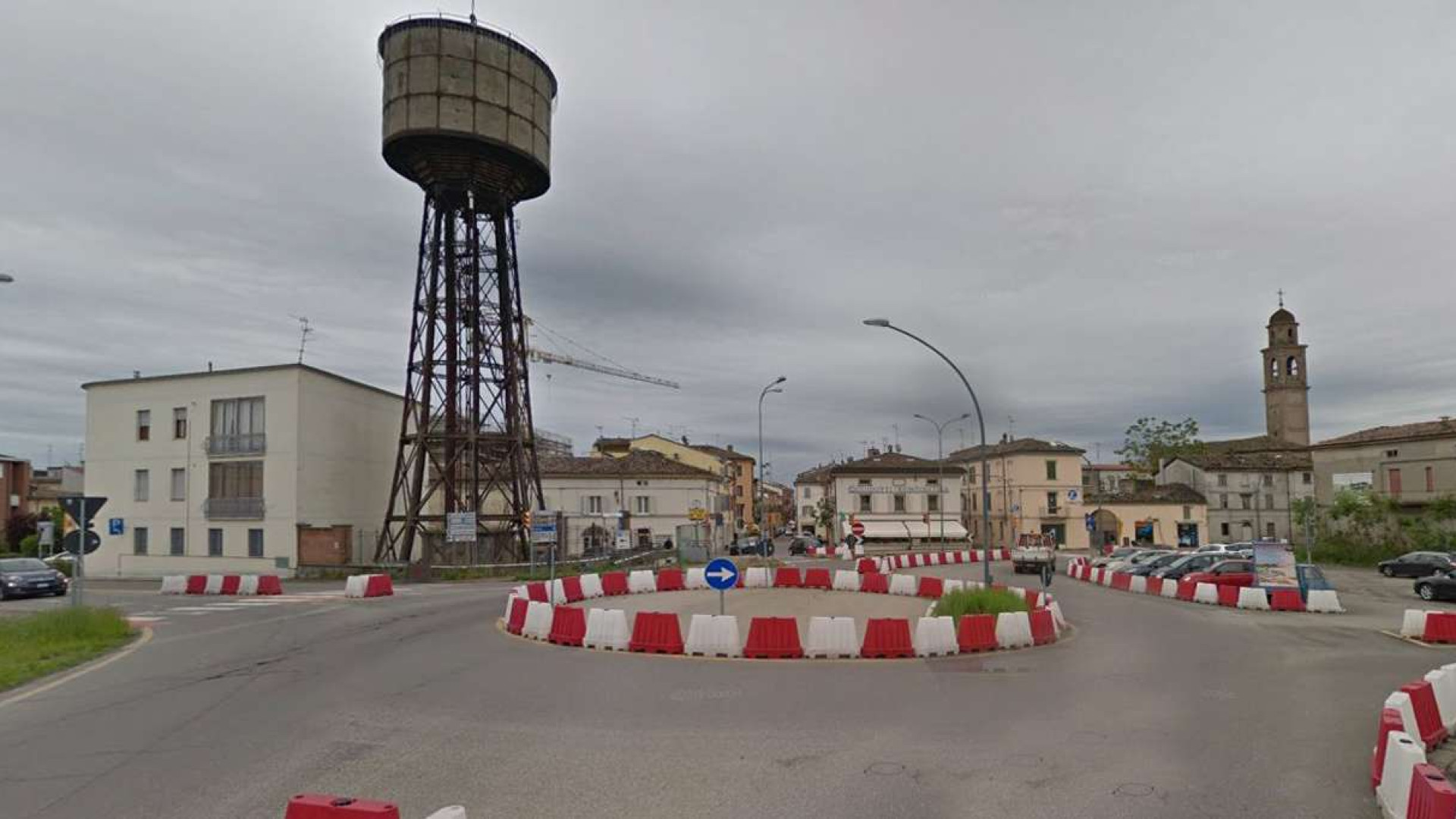 Fiorenzuola, al via i lavori per la rotatoria del ponte sull'Arda. Traffico alternato