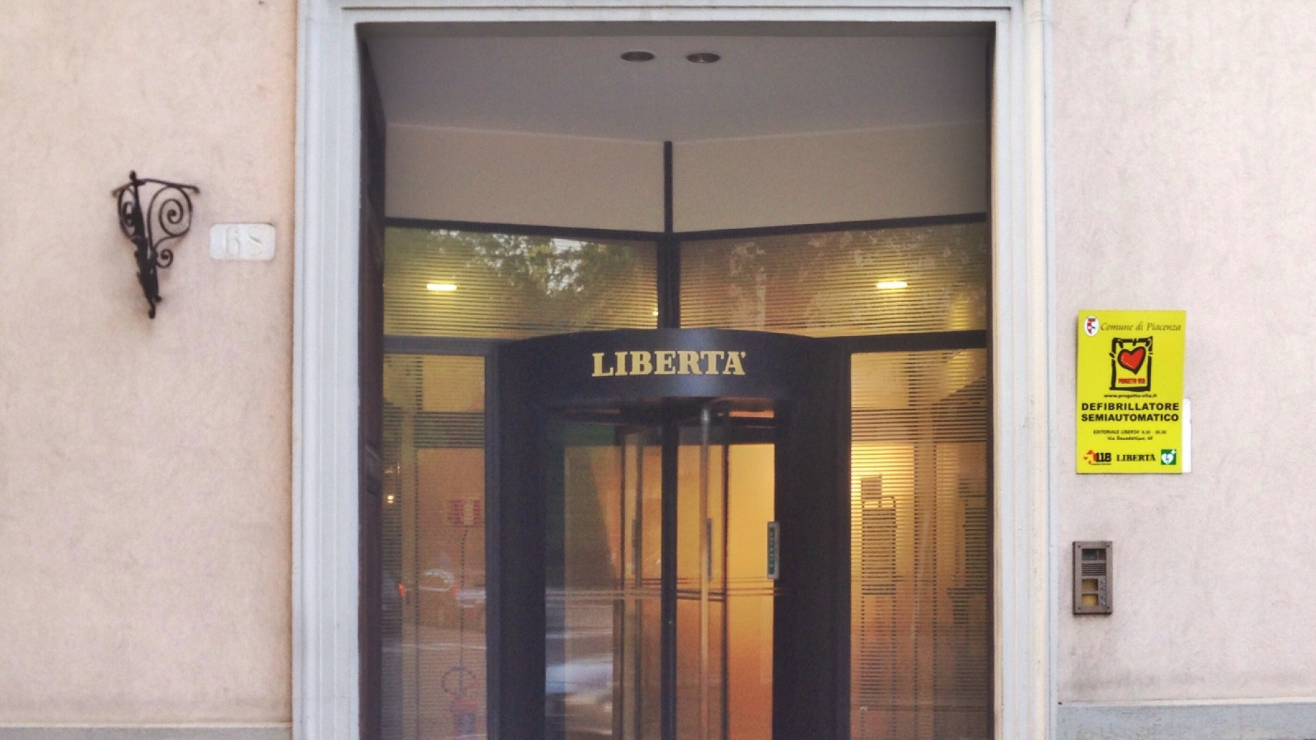 Libertà, sportello Necrologie raggiungibile al telefono e on line