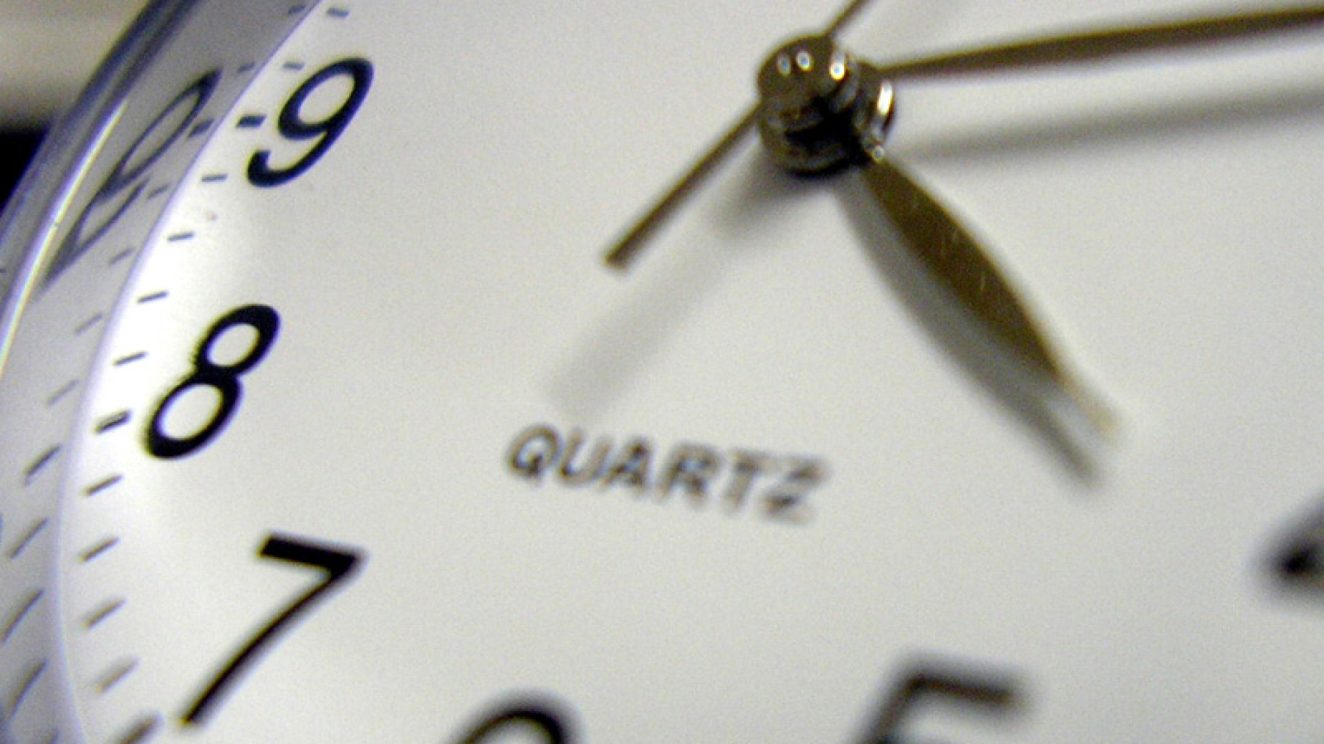 Torna l'ora legale nel fine settimana: lancette avanti di un'ora