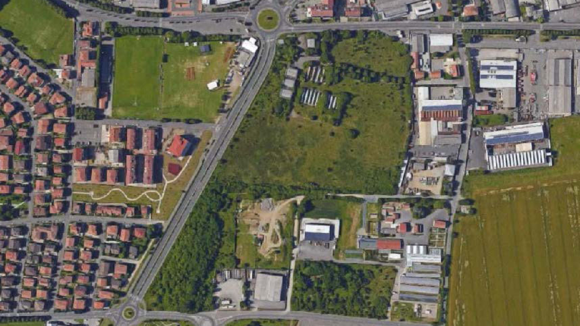 Supermercati avanzano: aree ex Camuzzi, 16mila metri di commerciale