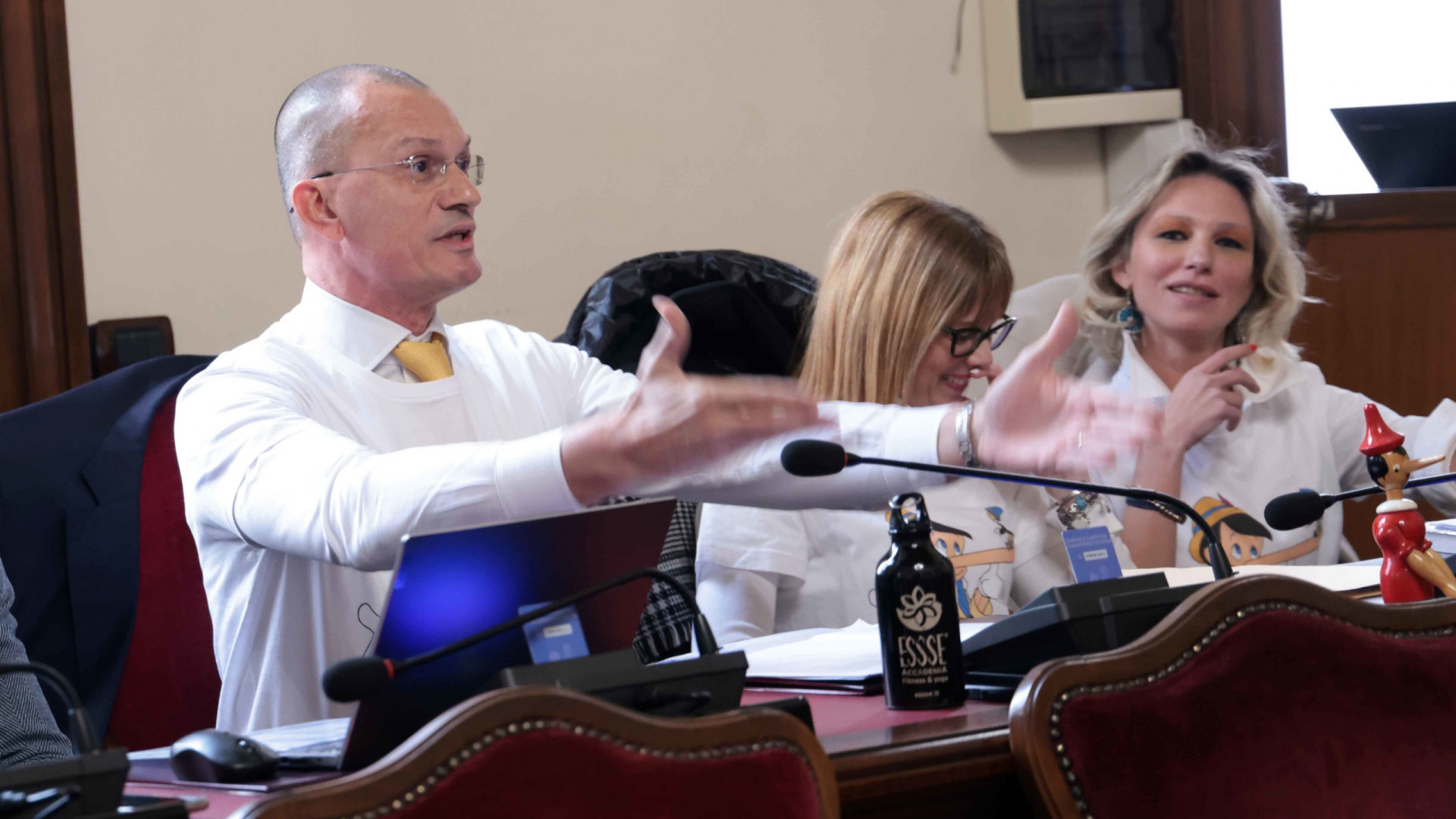 "Gazzolo e Tarasconi scorrette con noi". FdI invia protesta alla Prefettura