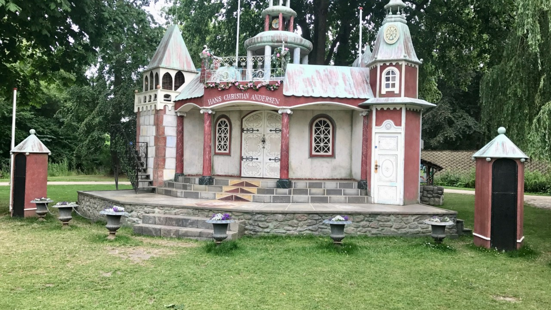 Un passo nel mondo. Odense, la città delle fiabe di Hans Christian Andersen