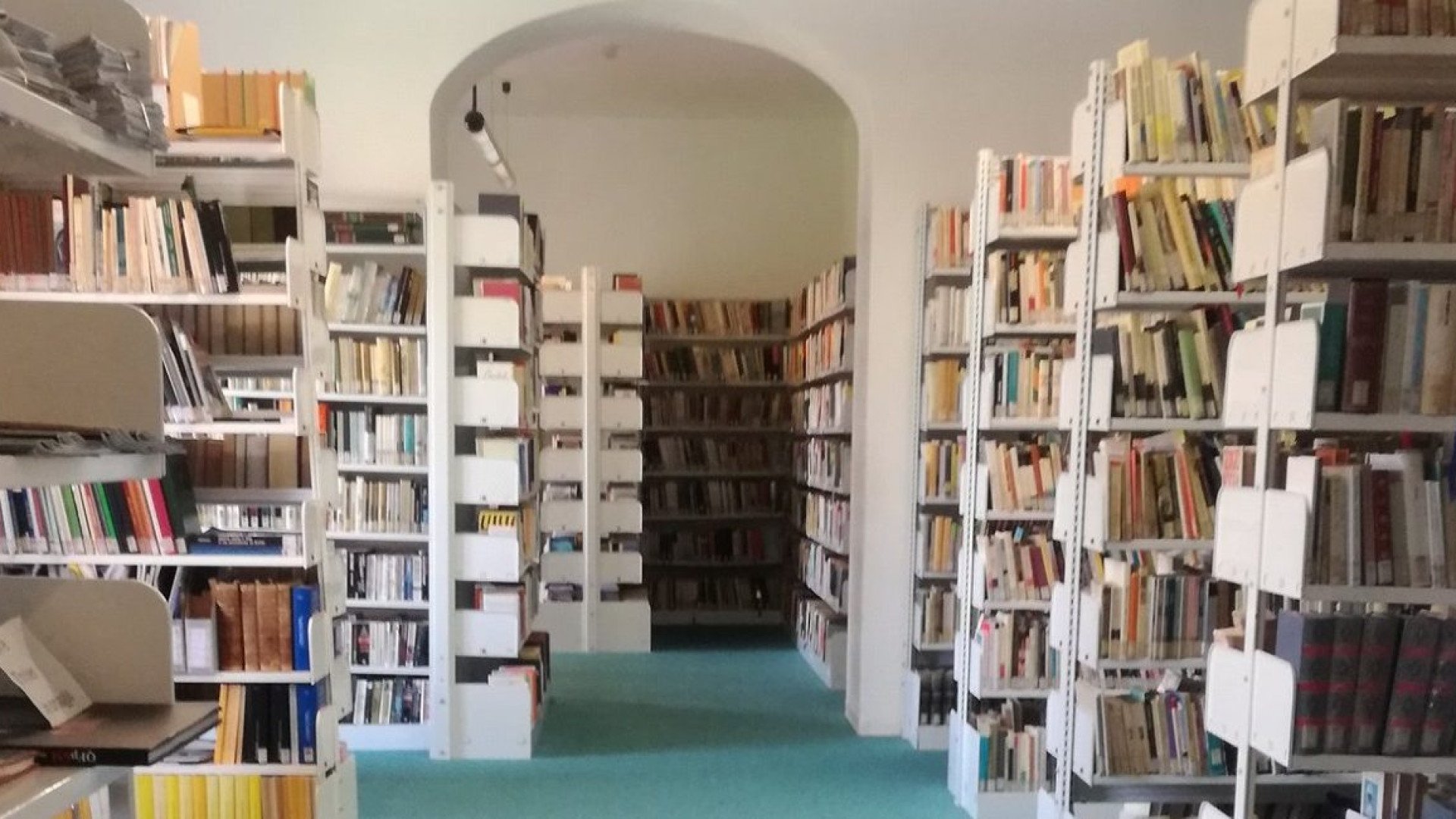 Molte richieste al bando per il bibliotecario di Bobbio. Ma è solo per under 40