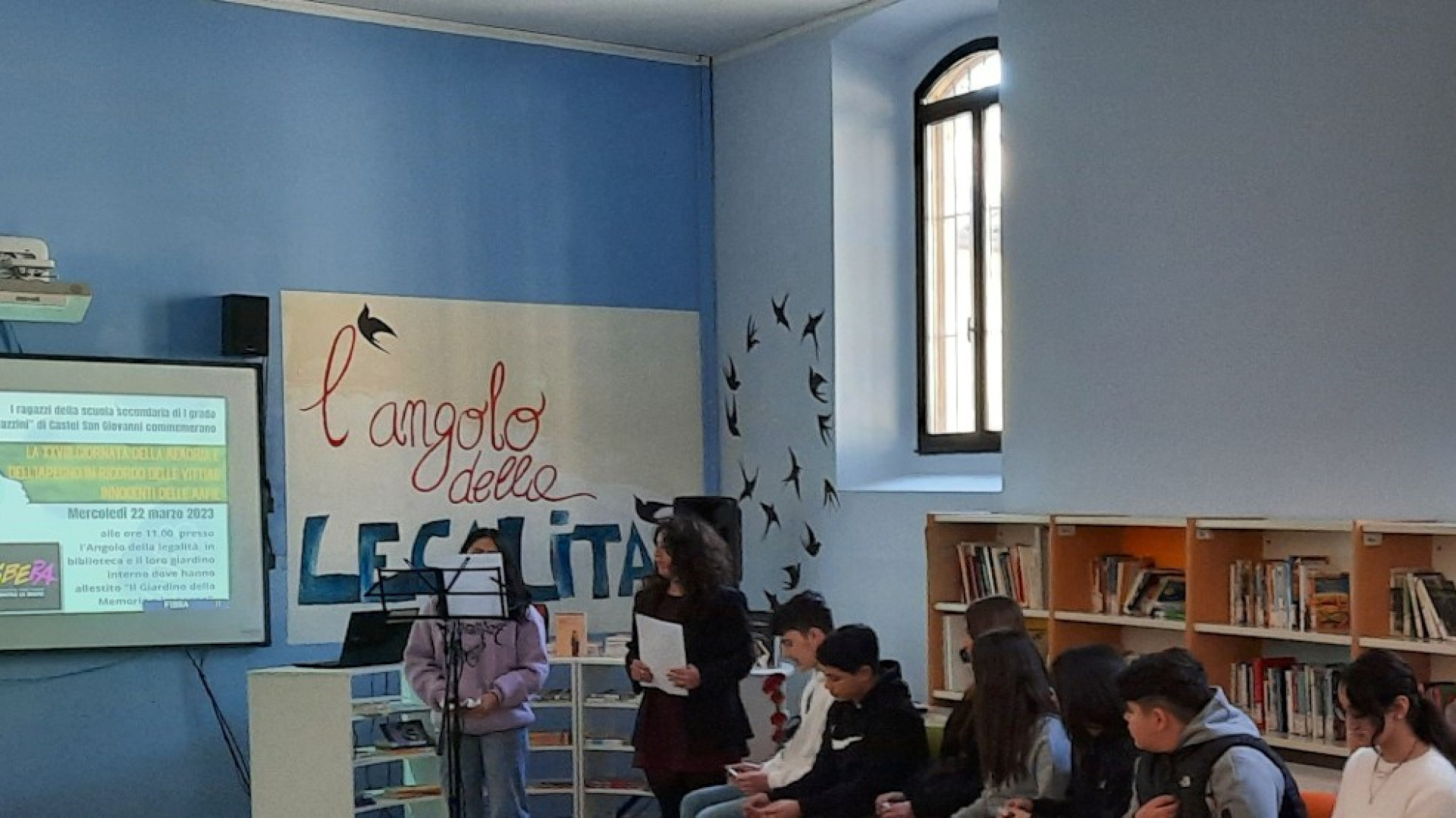 Castello, nel giardino delle medie un germoglio per ogni vittima innocente di mafia