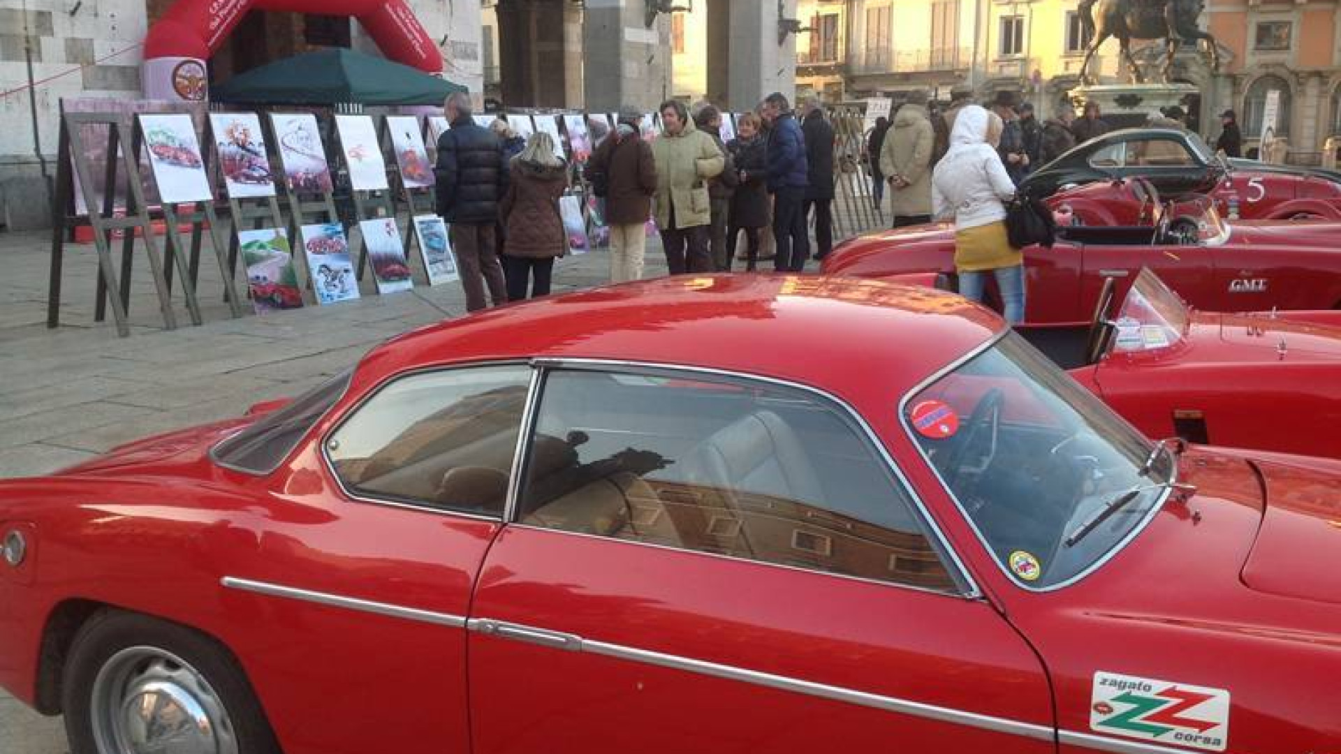 Arrivano le vetture storiche dell'Alfa Romeo in piazza e la mostra del Cpae