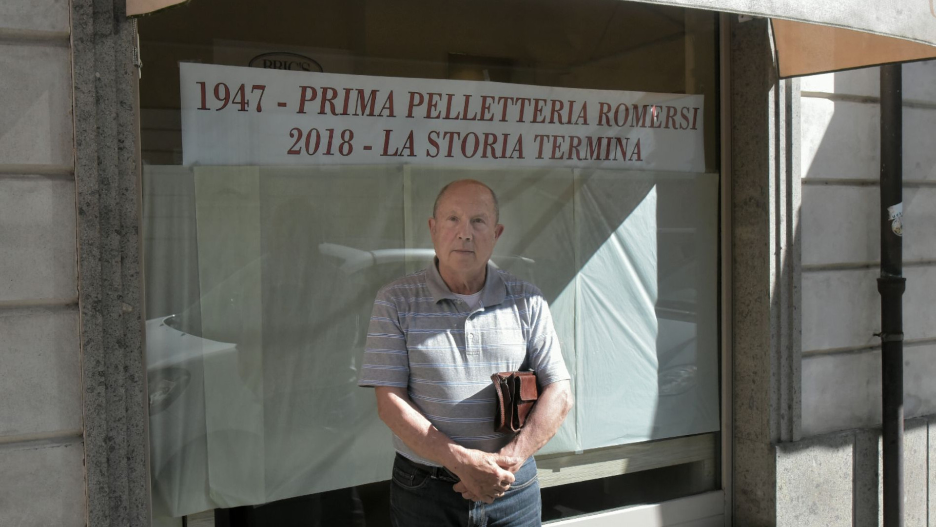 Chiude un altro negozio storico: dopo 71 anni dice stop la pelletteria Romersi