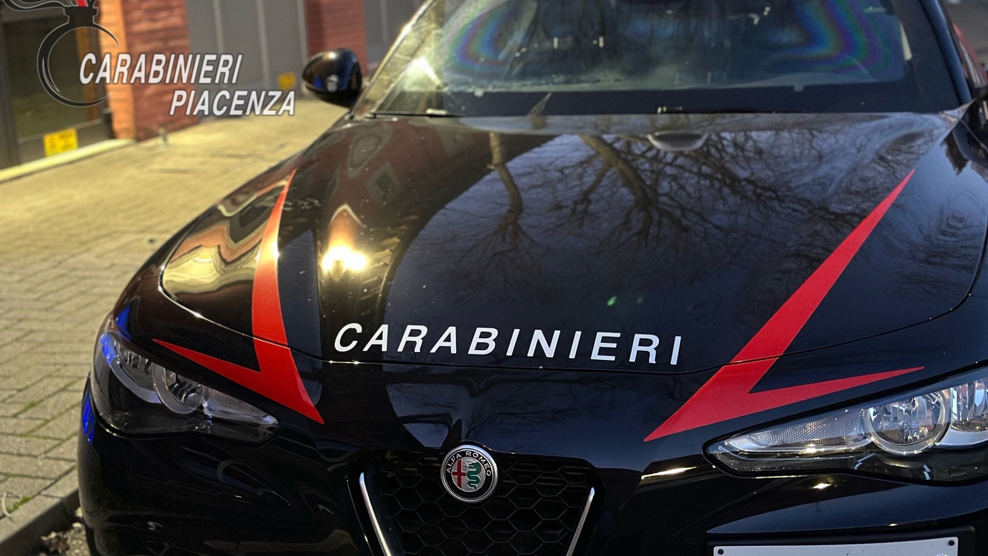 Sorpreso a rubare all’isola ecologica di Castell'Arquato, straniero denunciato