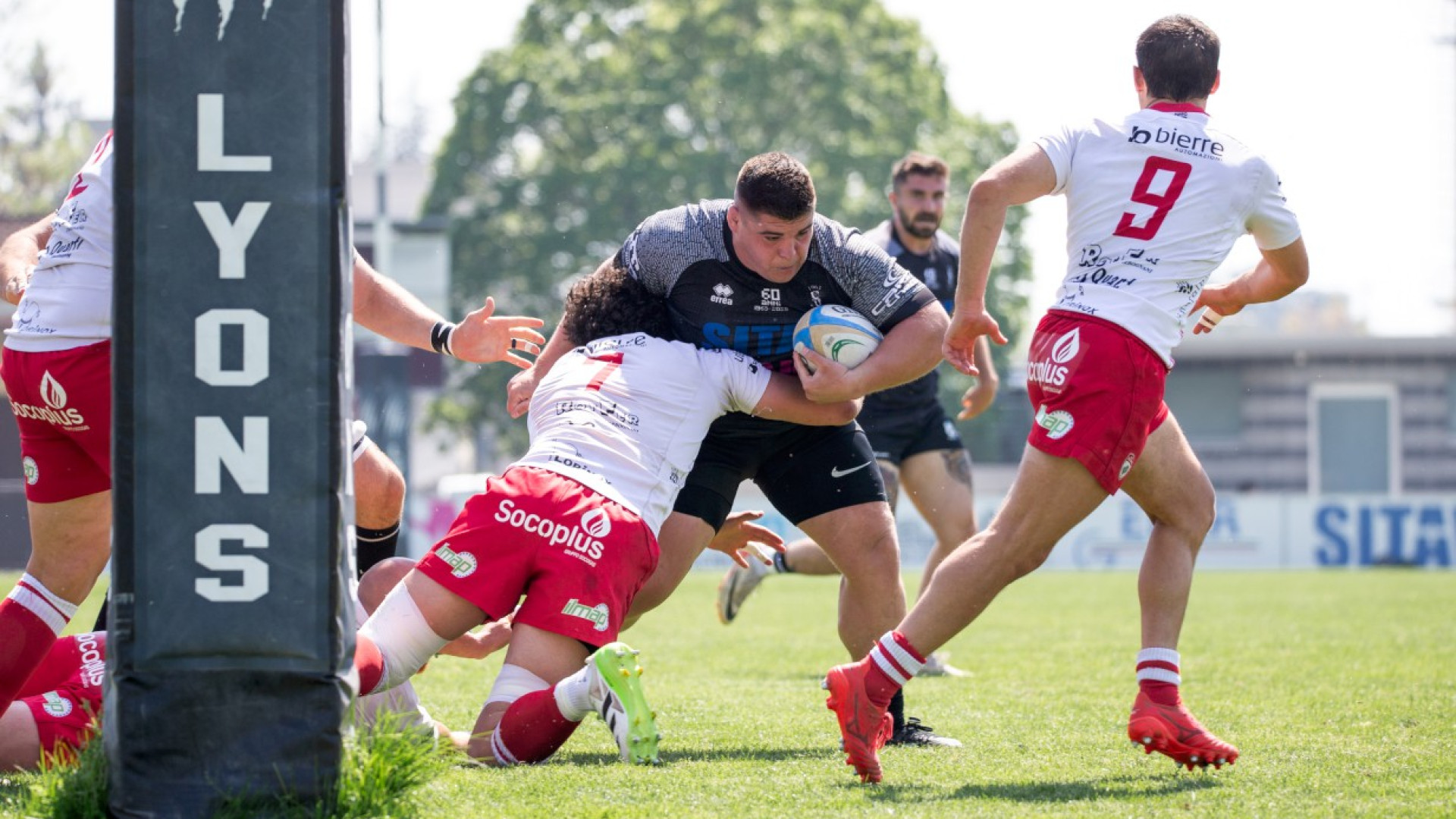 I Lyons Rugby lottano, |ma cedono 23-26 al Colorno |e retrocedono