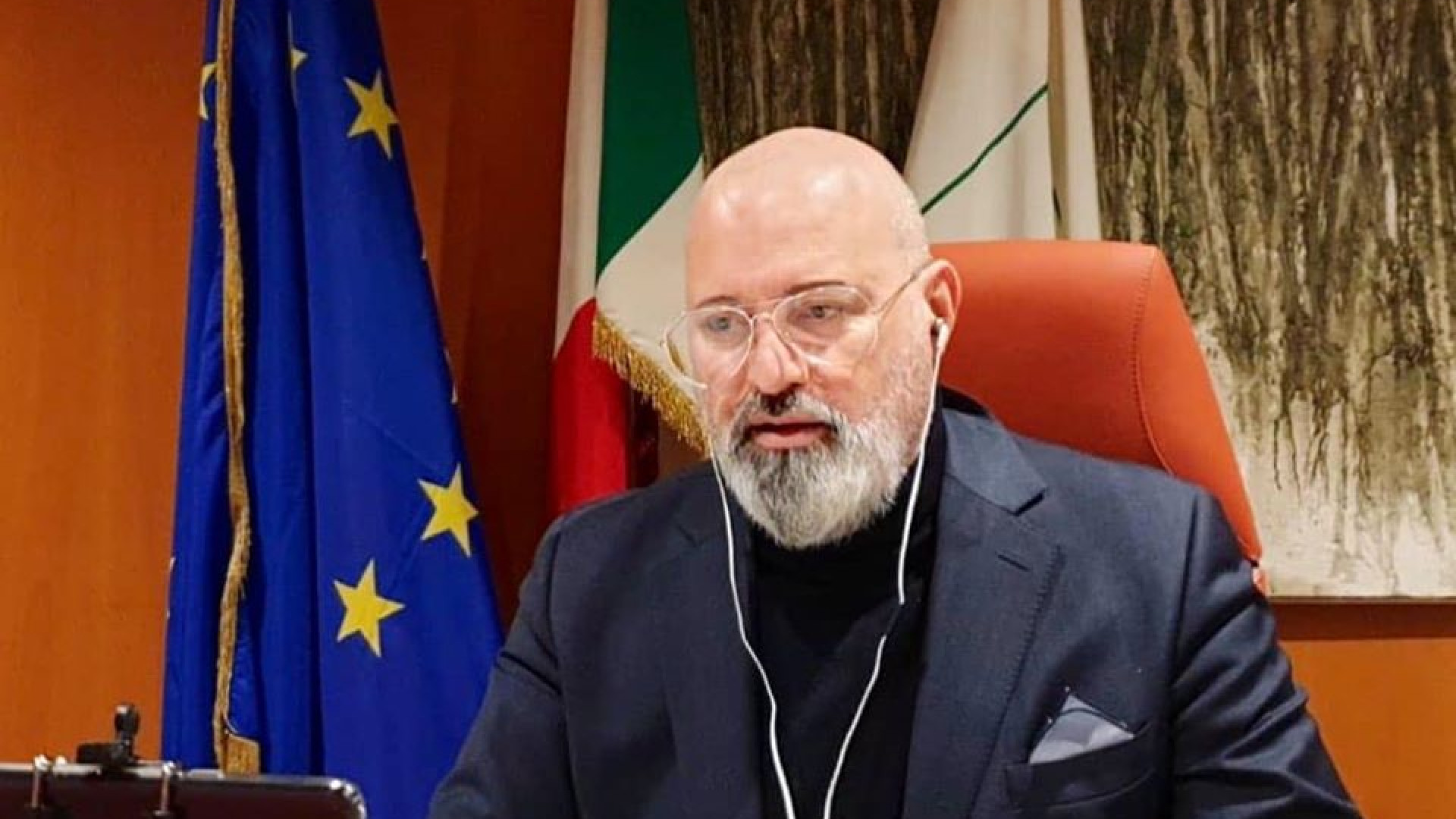 Nuova ordinanza regionale, dal 4 maggio Piacenza riallineata al resto della regione. Obbligo mascherine