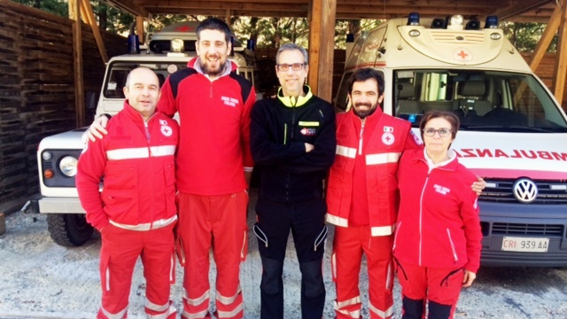 Calciatore e volontario in Croce Rossa, Guglieri capitano e cuore d'oro