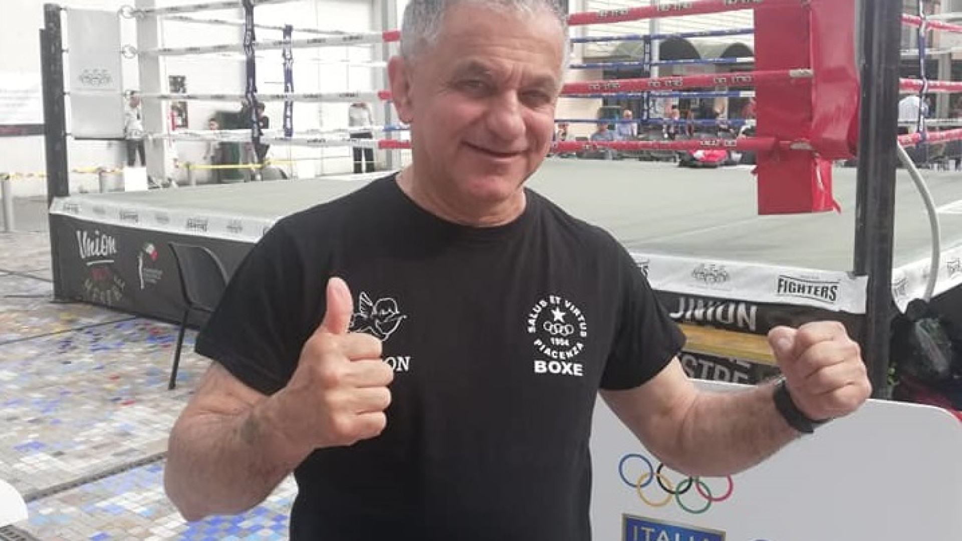 Al maestro di boxe Roberto Aberti la palma di bronzo al merito tecnico del Coni