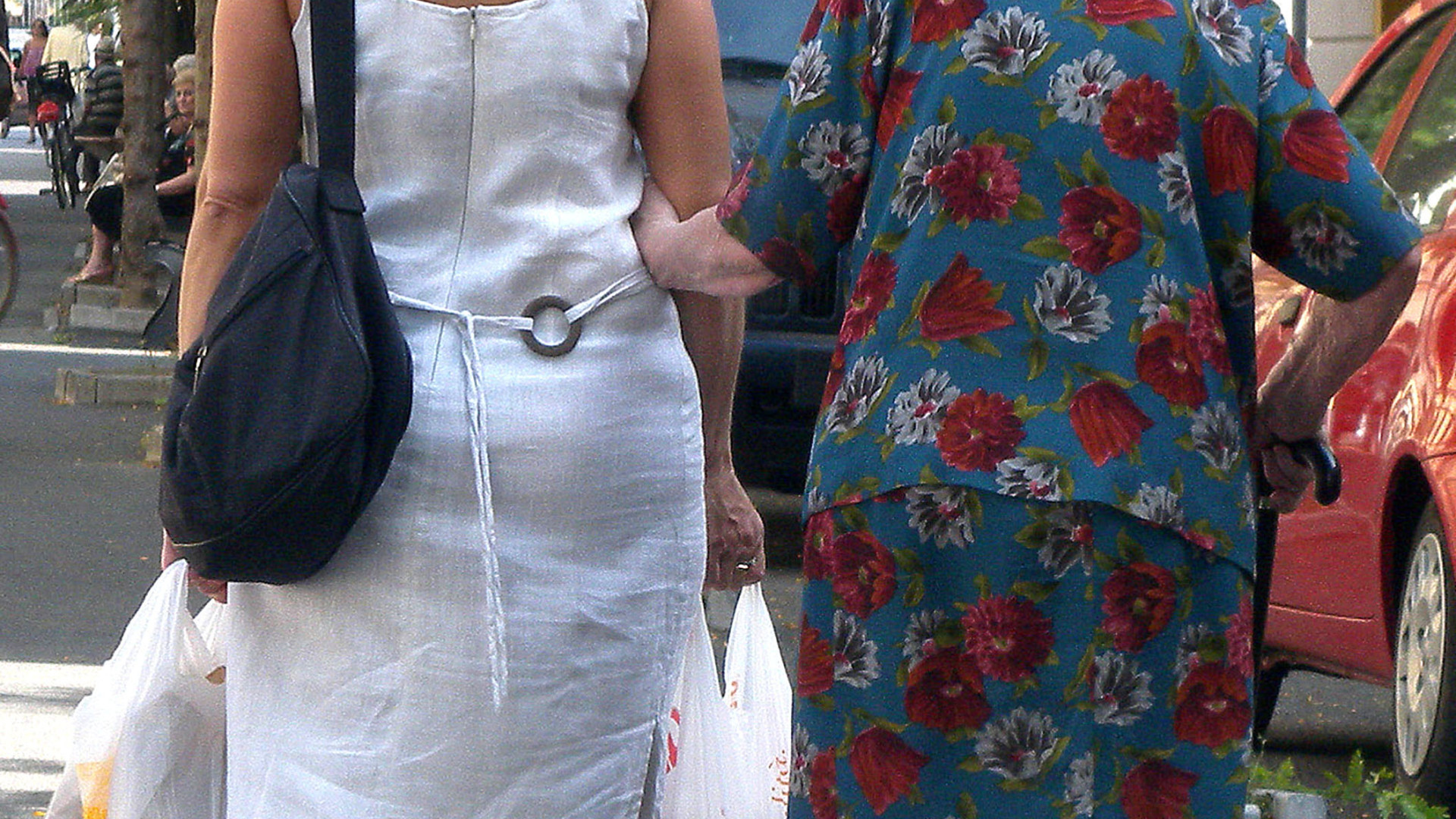 Erogazione di contributi per l’assunzione di assistenti familiari