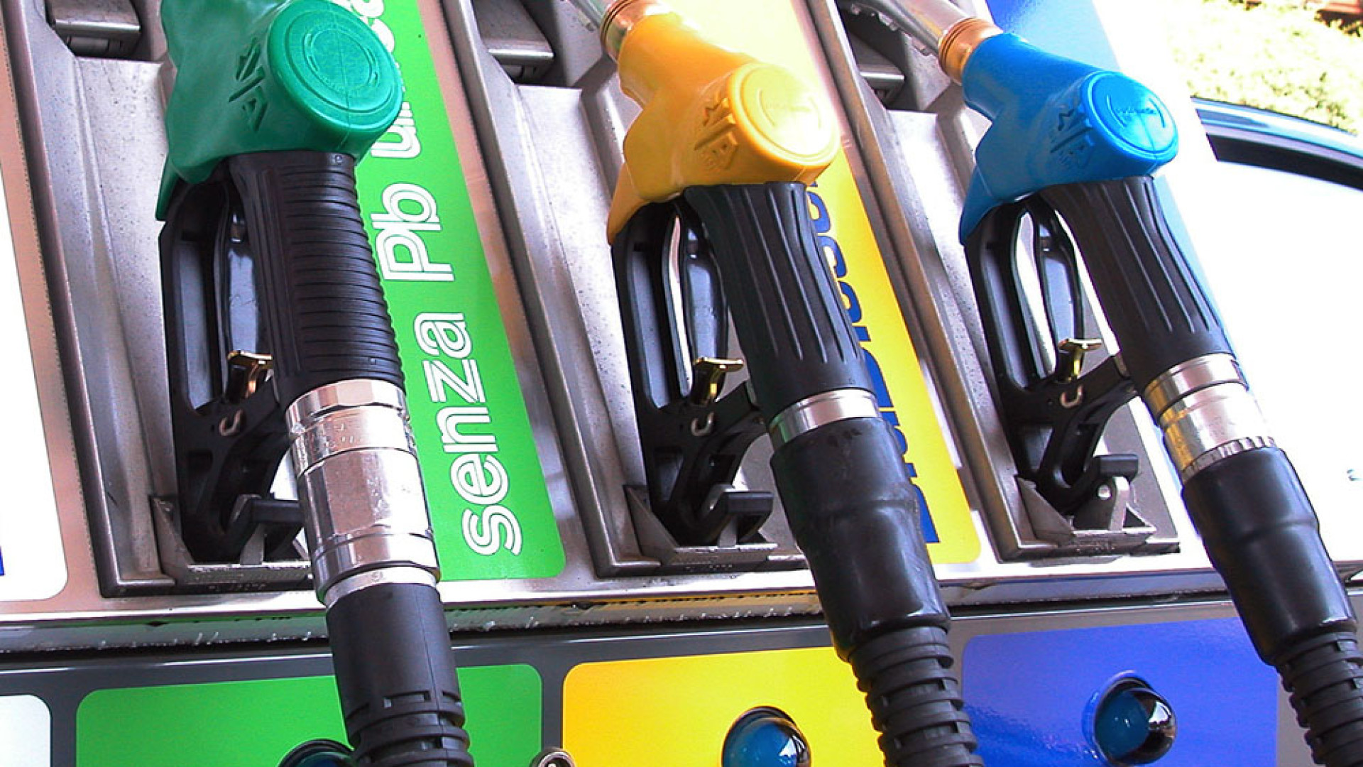Cattolica: per 3 italiani su 4 guerra determina l'aumento dei prezzi energetici