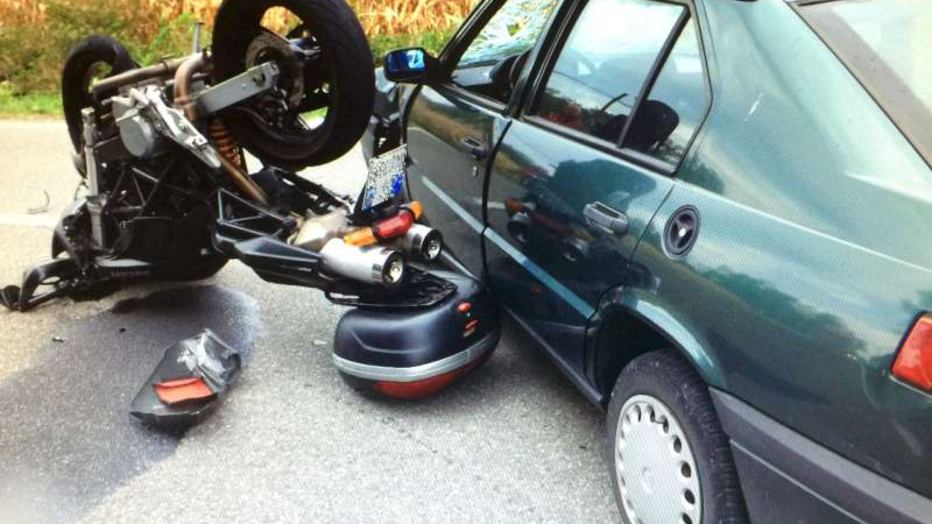 Scontro a Castellarquato, motociclista in gravi condizioni