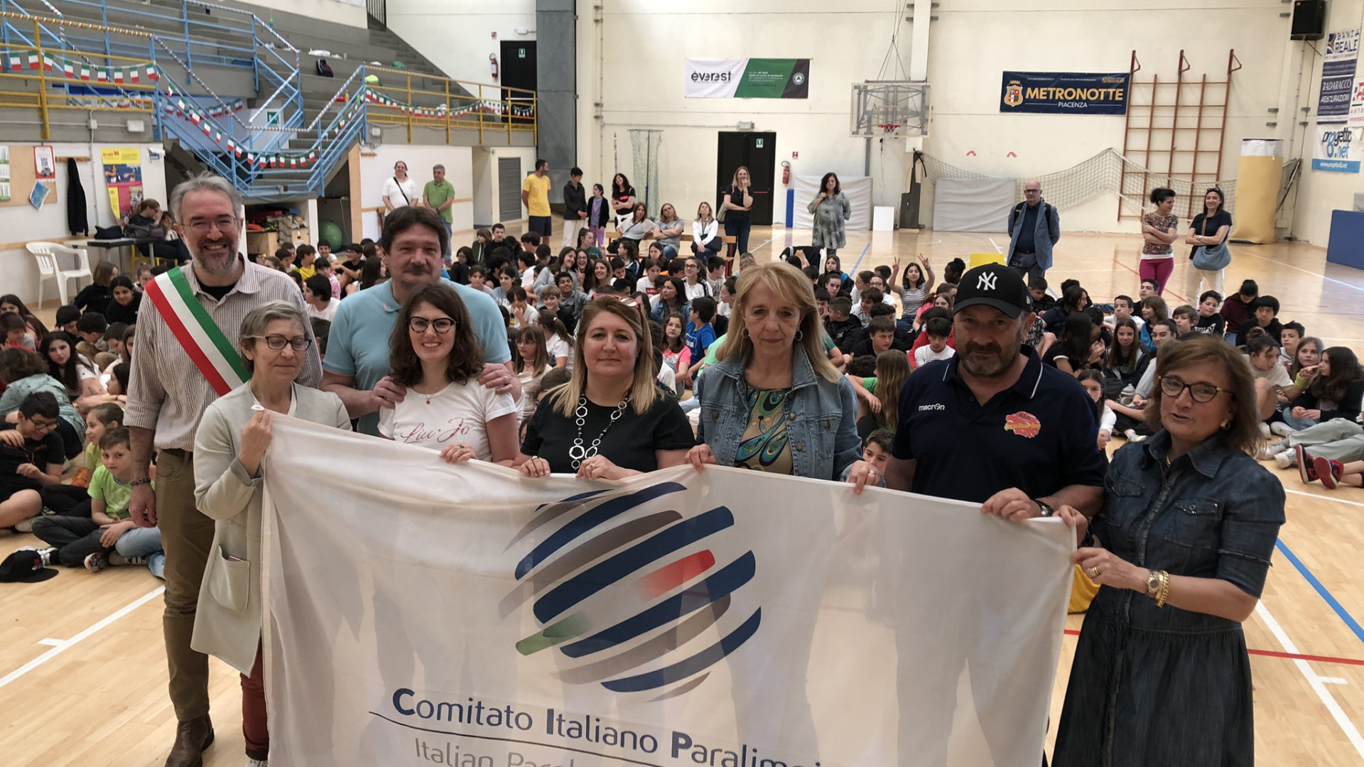 Lezione di tenacia per gli alunni piacentini con l'atleta paralimpica Brolli