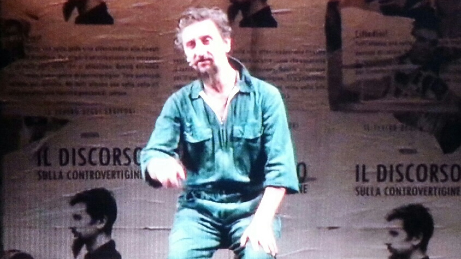 Un'Italia a pezzi nel nuovo spettacolo di Celestini al Teatro Municipale