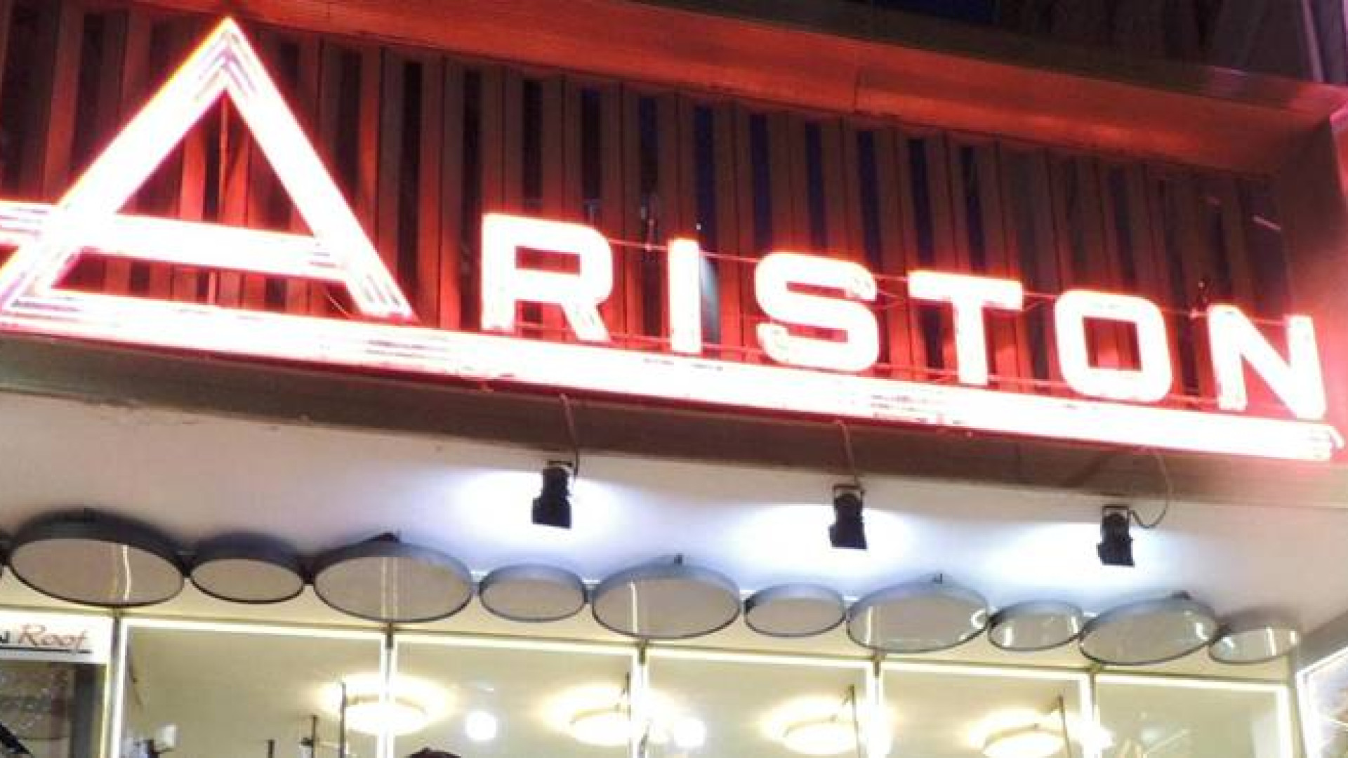 Il dopo-Sanremo piacentino. Fiordaliso: “Mi annoia”, Bagarotti: “Troppo televisivo”