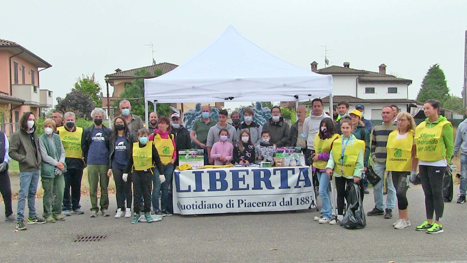 Puliamo Piacenza arriva a Podenzano: raccolta oltre una tonnellata di rifiuti