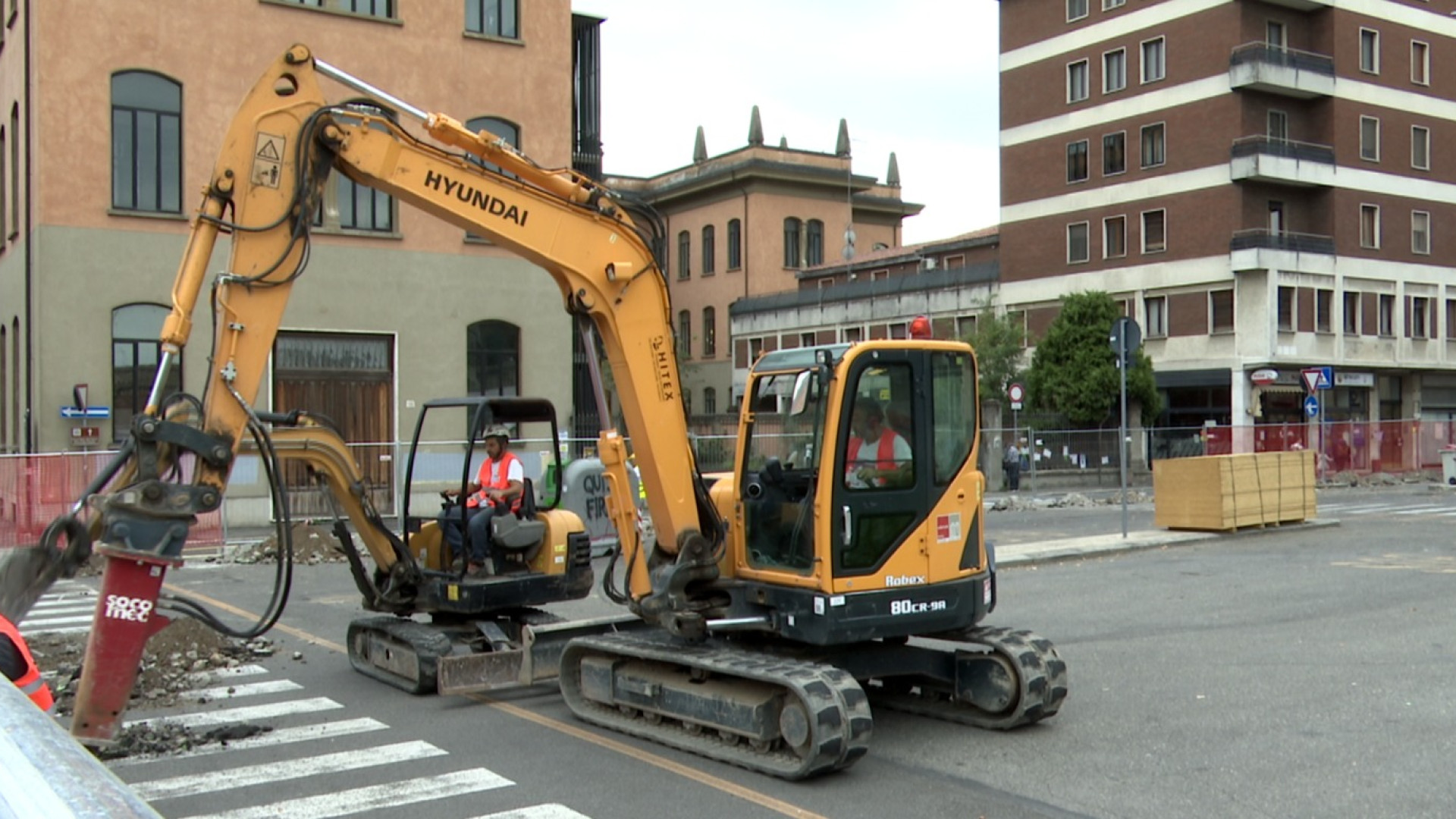 Cittadella, via agli scavi per la palificazione del cantiere. Anche il sit-in prosegue