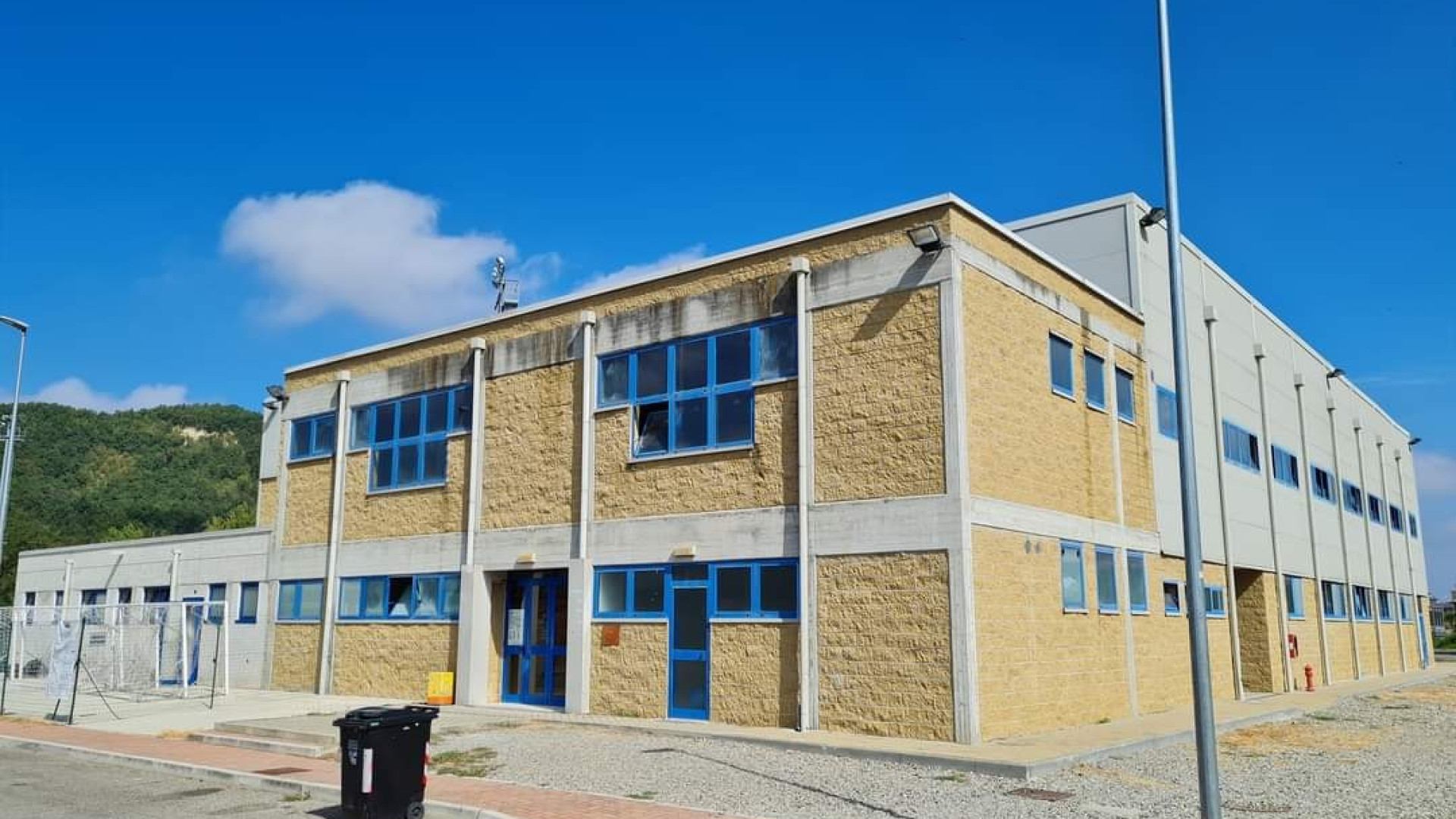 Palazzetto dello sport di Ponte dell'Olio: concessione affidata, ci sarà anche il volley