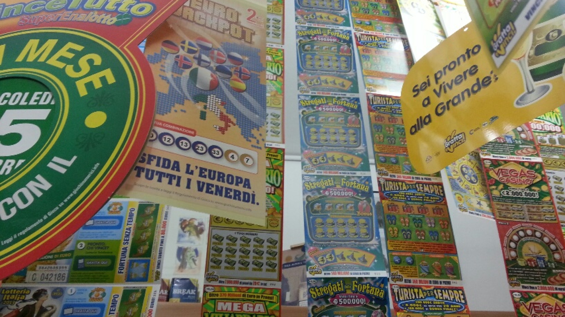 Grattata vincente a Borgonovo, vinti 100mila euro con un biglietto da 5