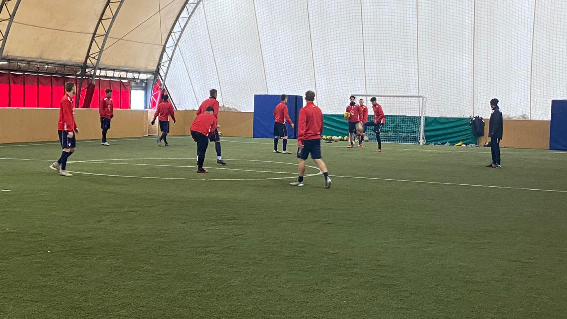 Ripresi gli allenamenti dopo la sosta natalizia. Società attiva sul mercato