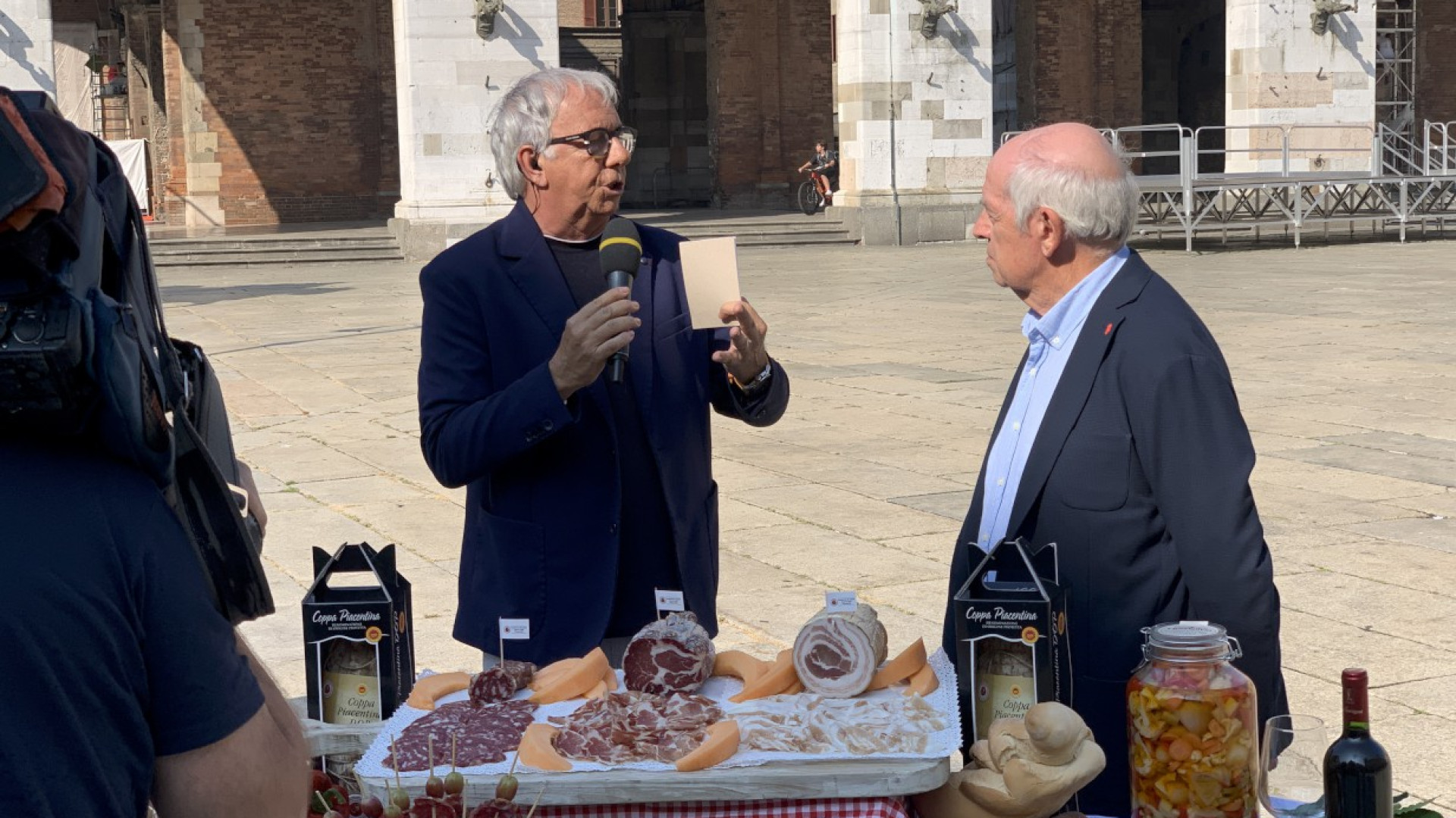 Salumi Dop, monumenti e violini: Piacenza in vetrina ad Agorà Estate di Rai 3