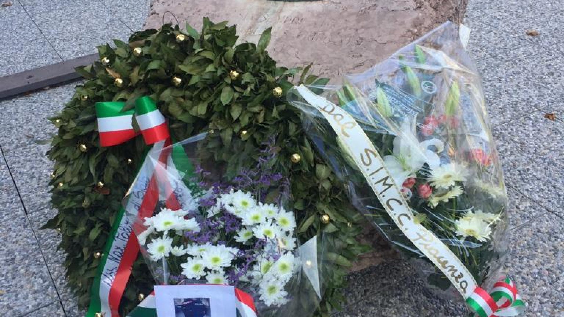 Agenti uccisi a Trieste, messaggi di cordoglio alla questura di Piacenza