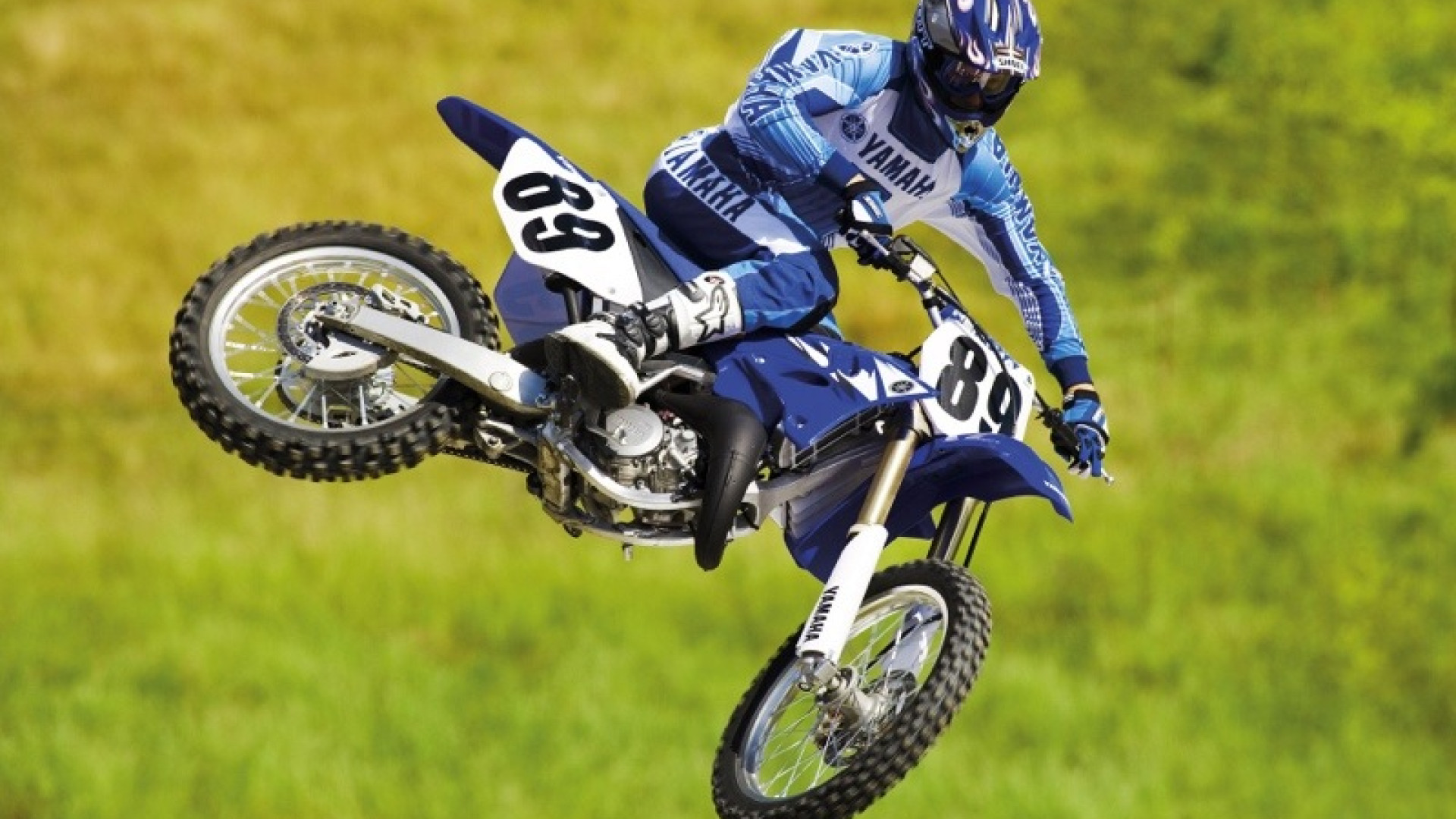 Infortunio al circuito di motocross: ragazzino all'ospedale
