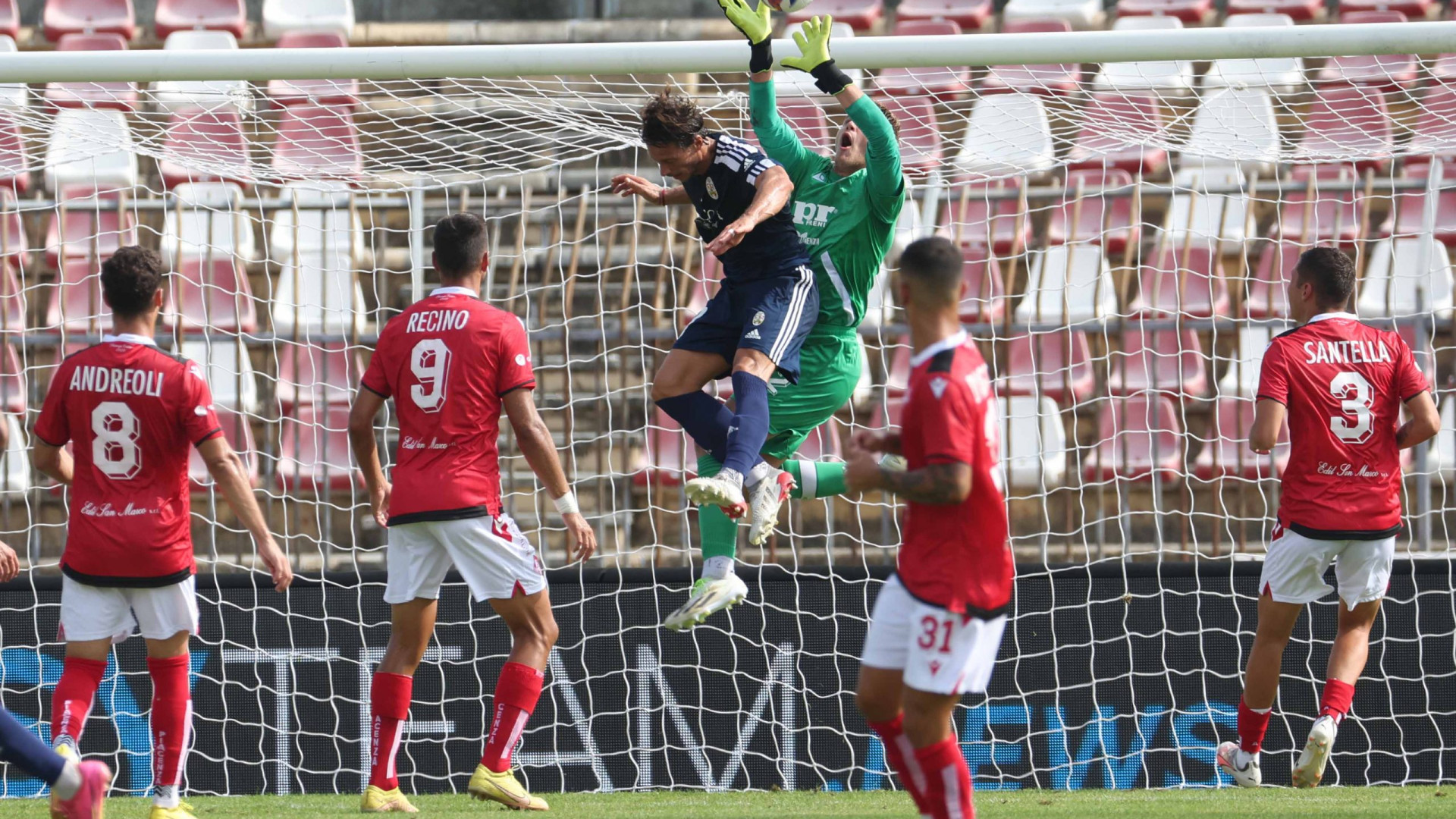Piace, rialzati. Contro l'ultima della classe Casatese c'è da tornare al successo