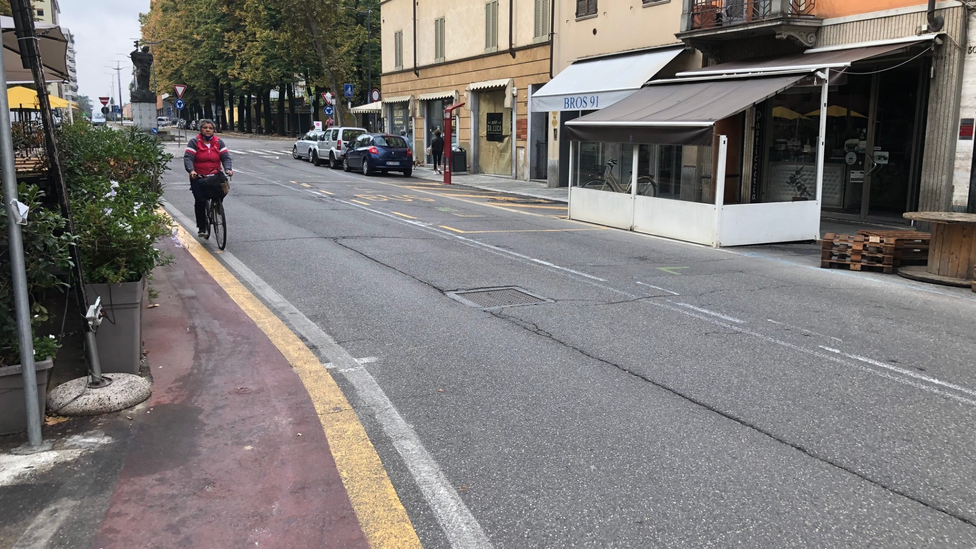 "Corso di serie B con degrado e inciviltà": i residenti si uniscono ai commercianti