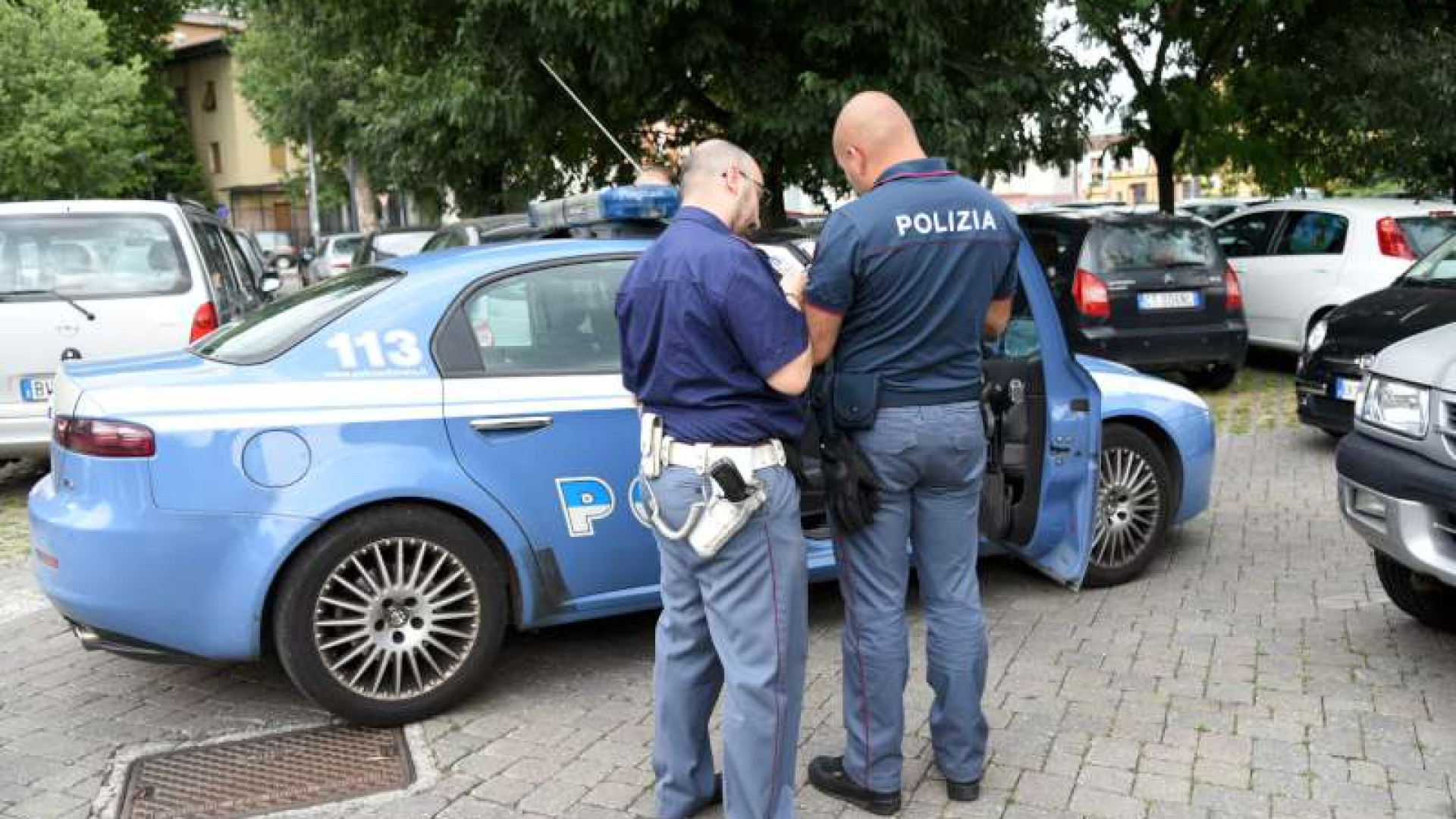 Nono colpo per il ladro di borsette. Malore per la vittima