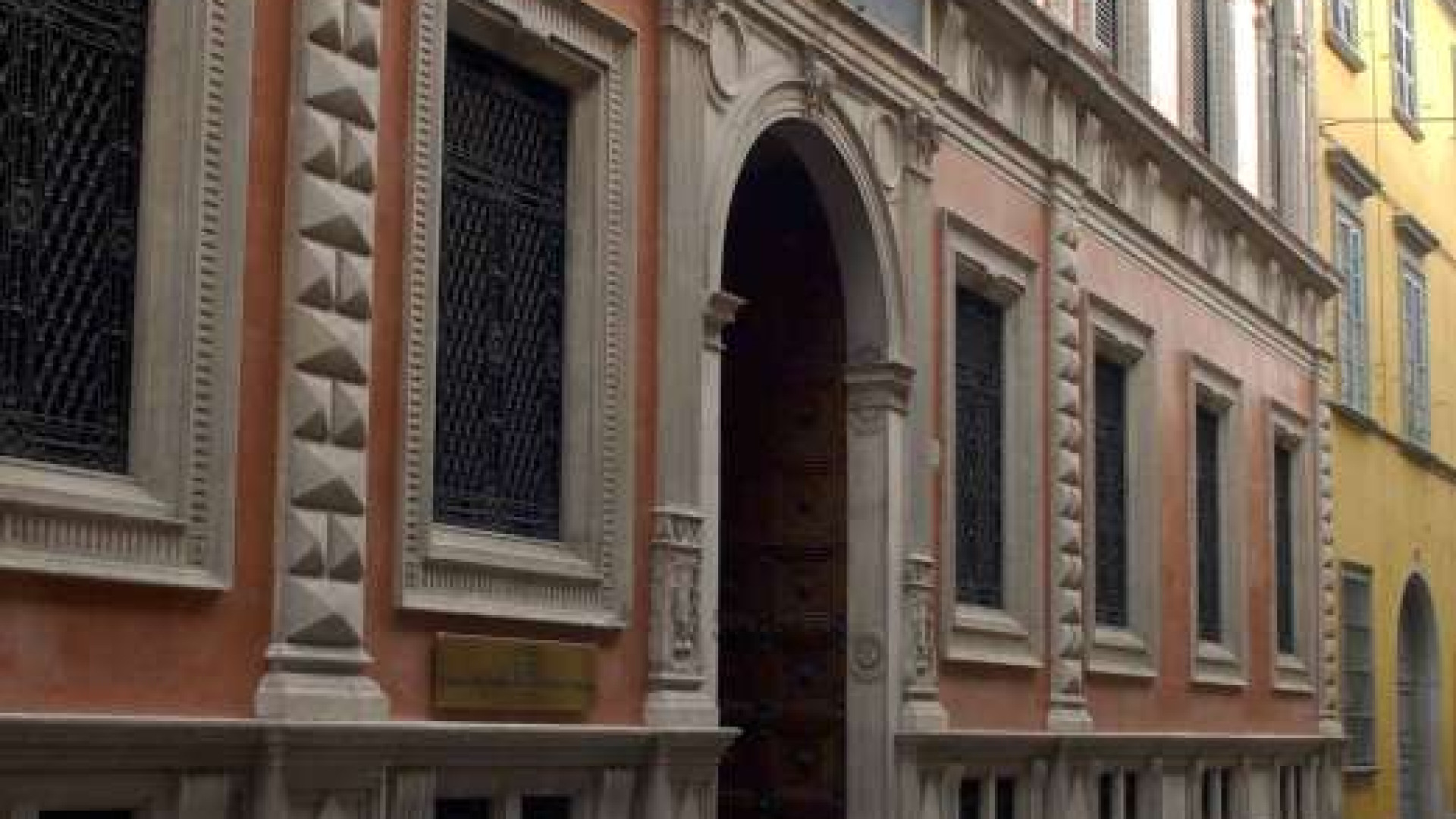 Cariparma lancia le obbligazioni del territorio per aiutare le imprese