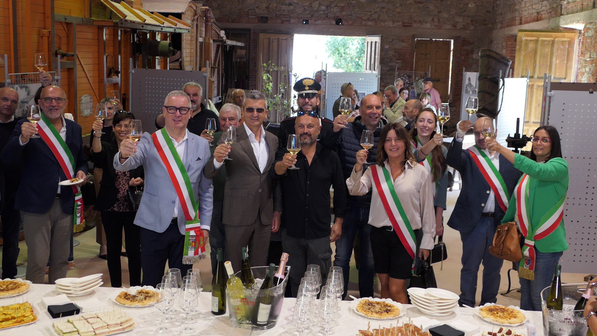 Vini e buslán conquistano Trevozzo: successo per il "Valtidone Wine Fest"