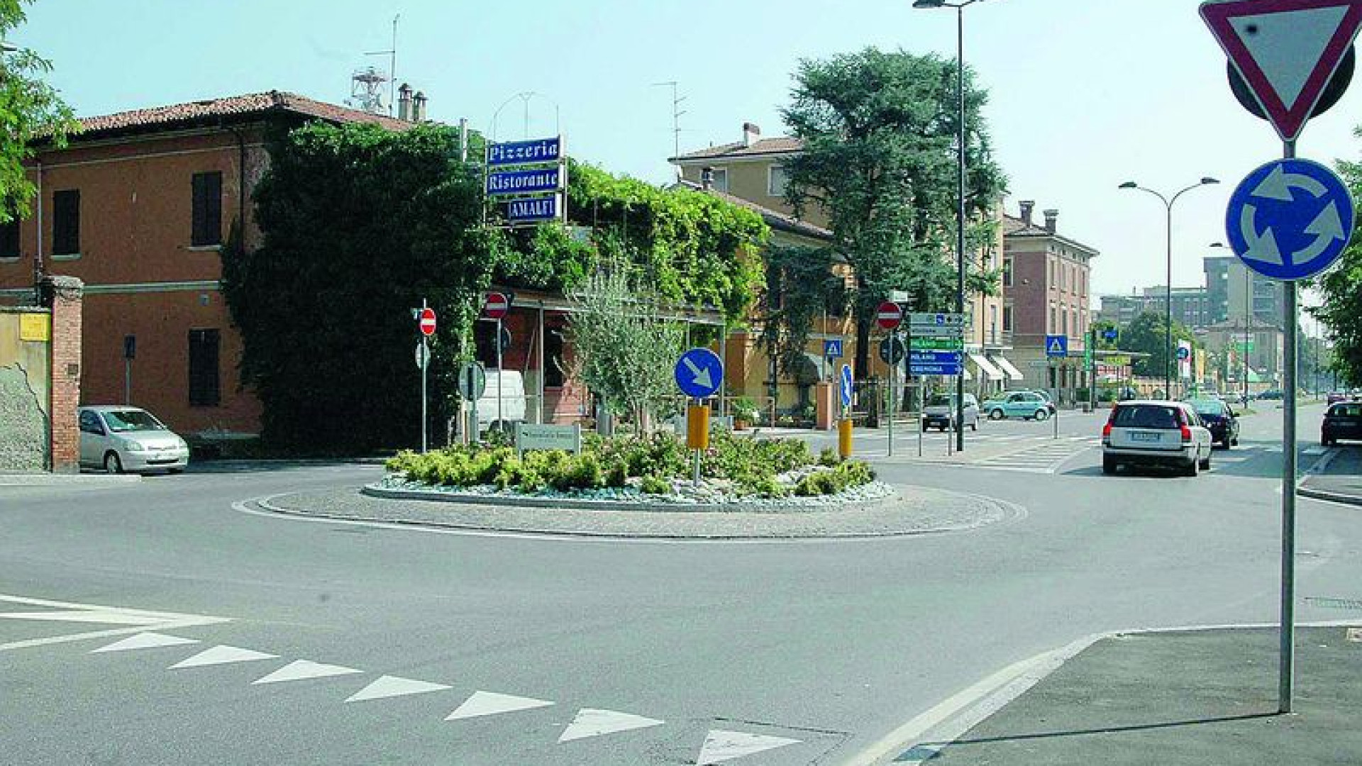 Strade e marciapiedi da sistemare: bando da 1,1 milioni di euro