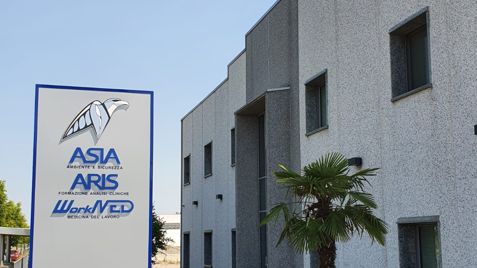 Asia Group ancora più vicina alla comunità con il laboratorio di analisi Aris